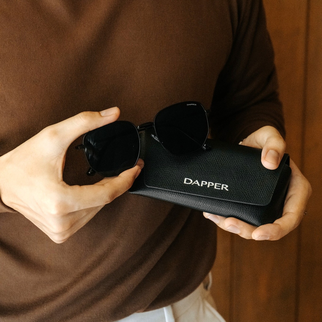DAPPER - 🔎 The Dapper Box สินค้าสุดพิเศษสำหรับคนพิเศษจาก...