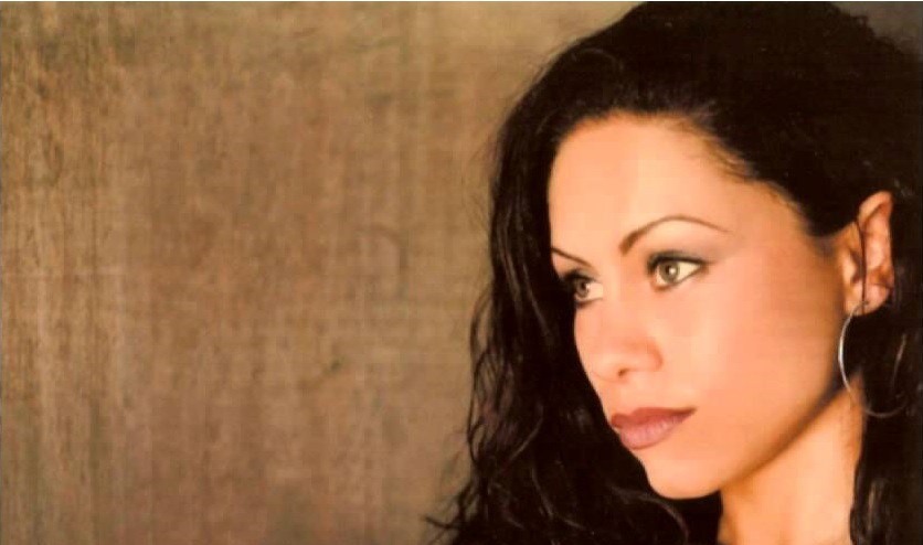 Dina Carroll, English singer, born August 21, 1968
