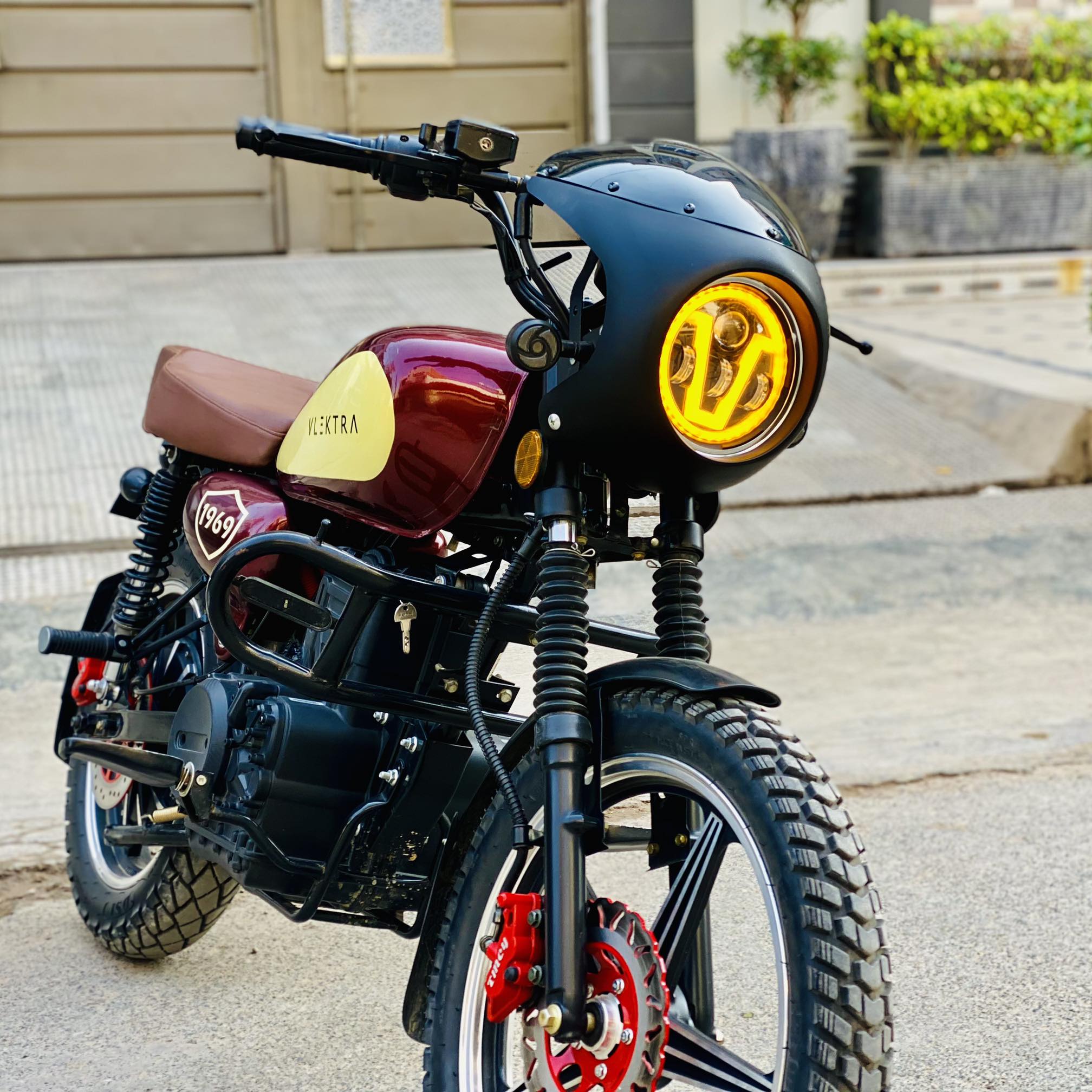 Modified bikes in pakistan