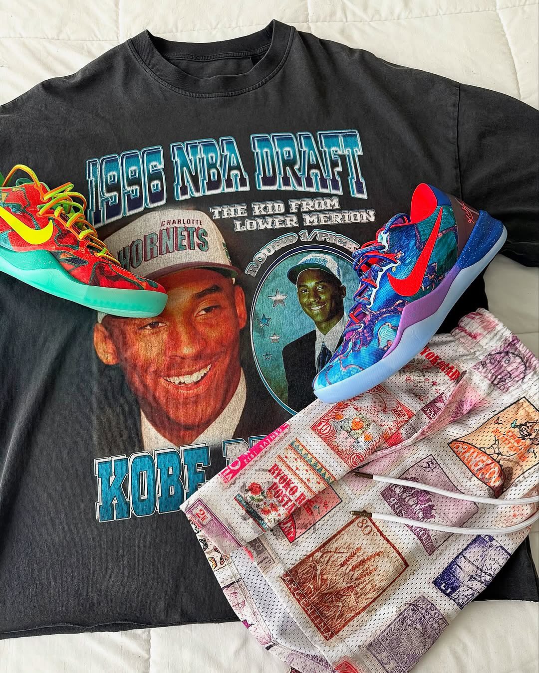 T-shirt Assorti Aux Baskets Kobe 8 Protro What The 2025 - Neuf Avec étiquettes - Personnalisable Taille Et Couleur