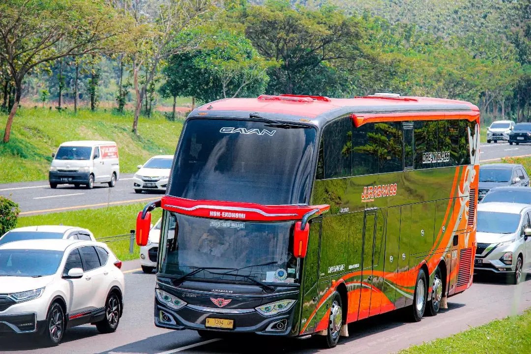 Gallery_bus_javas