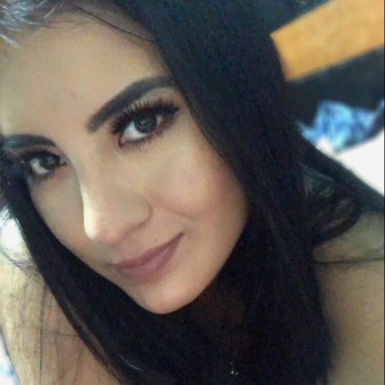 Adriana Marin