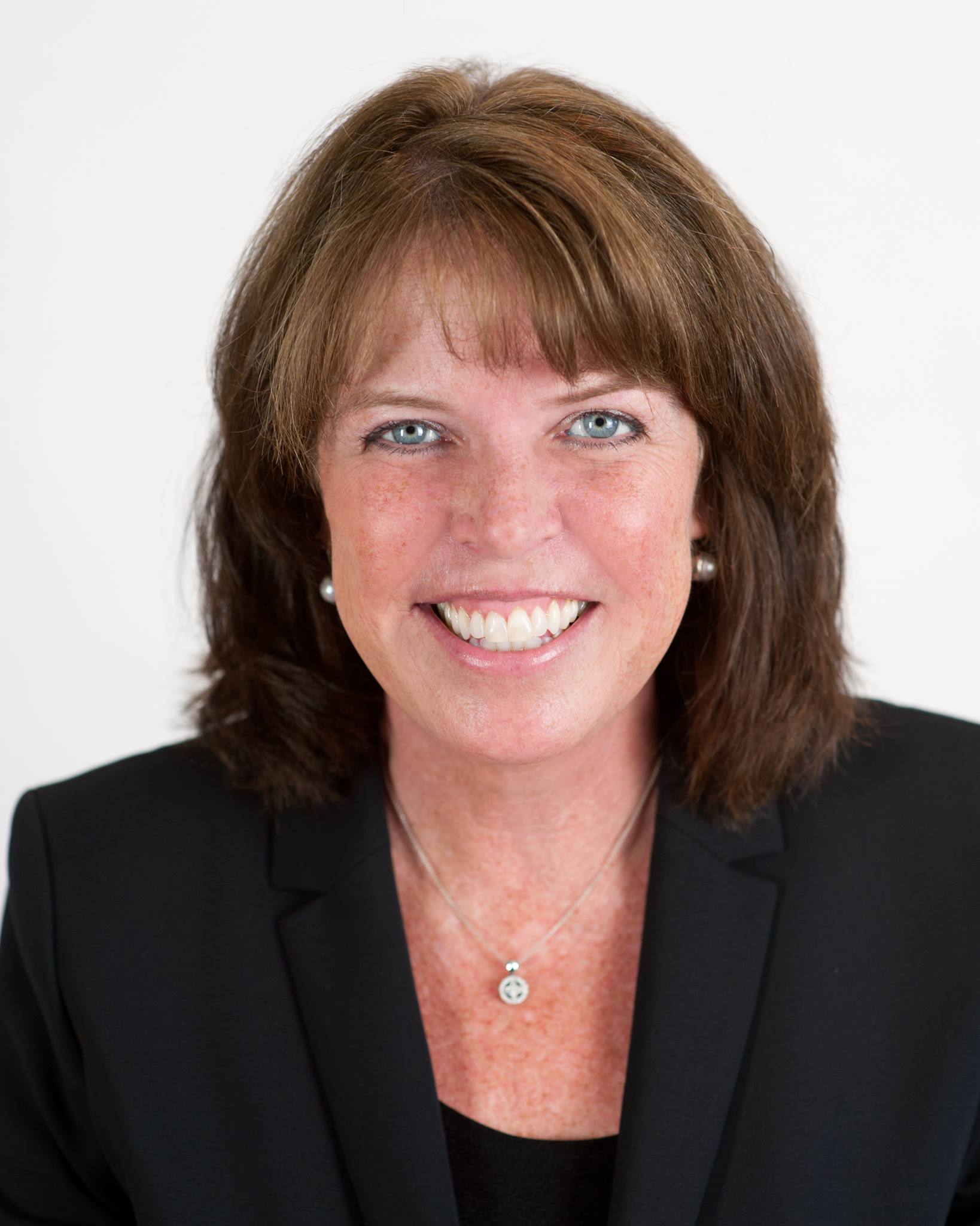 Laurie Iannuzzo Larchmont/Rye Real Estate Agent