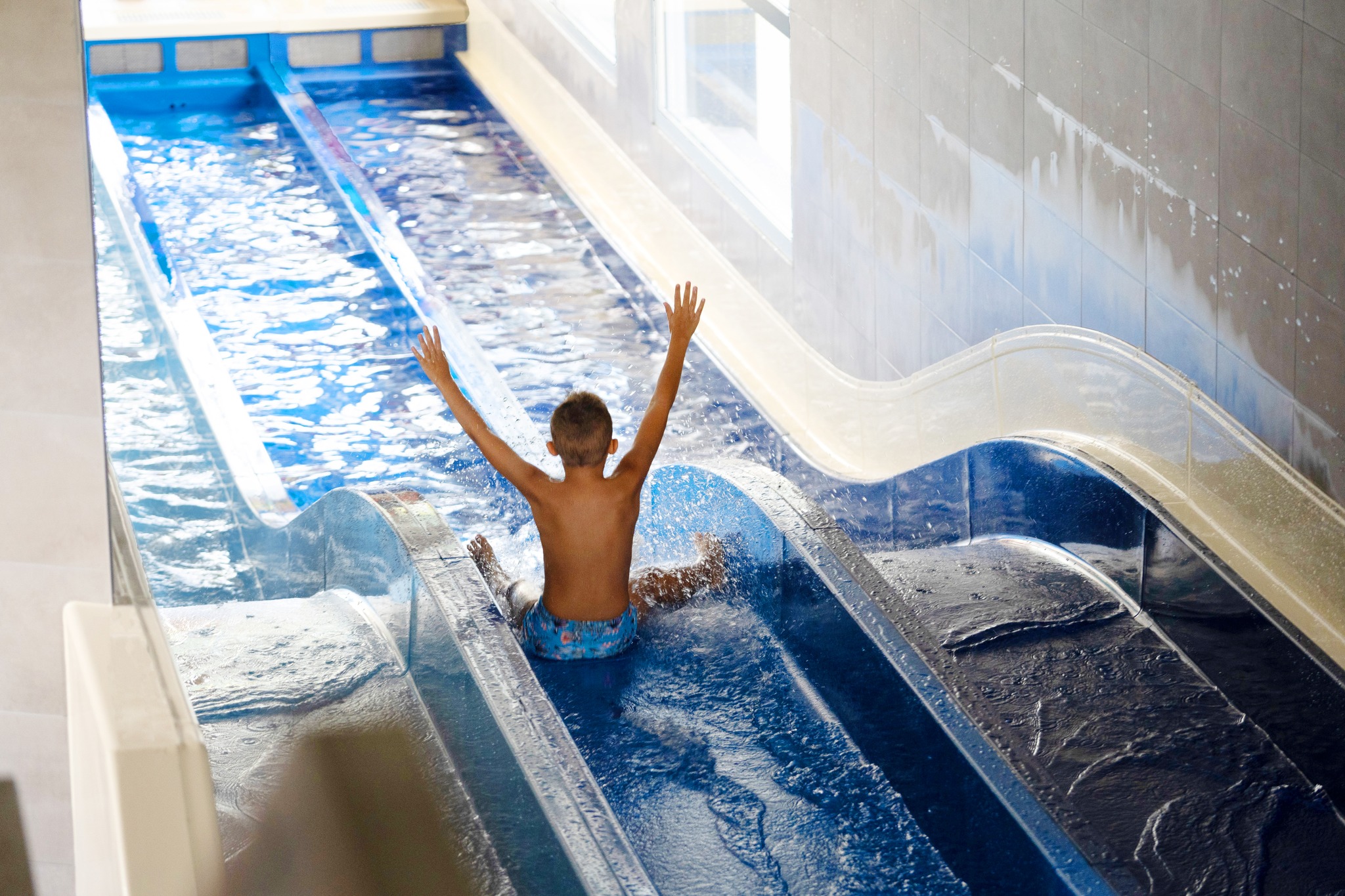 Centre Aquatique Bleu Rive - Piscine des Collines - Bleu Idéal | Saint ...