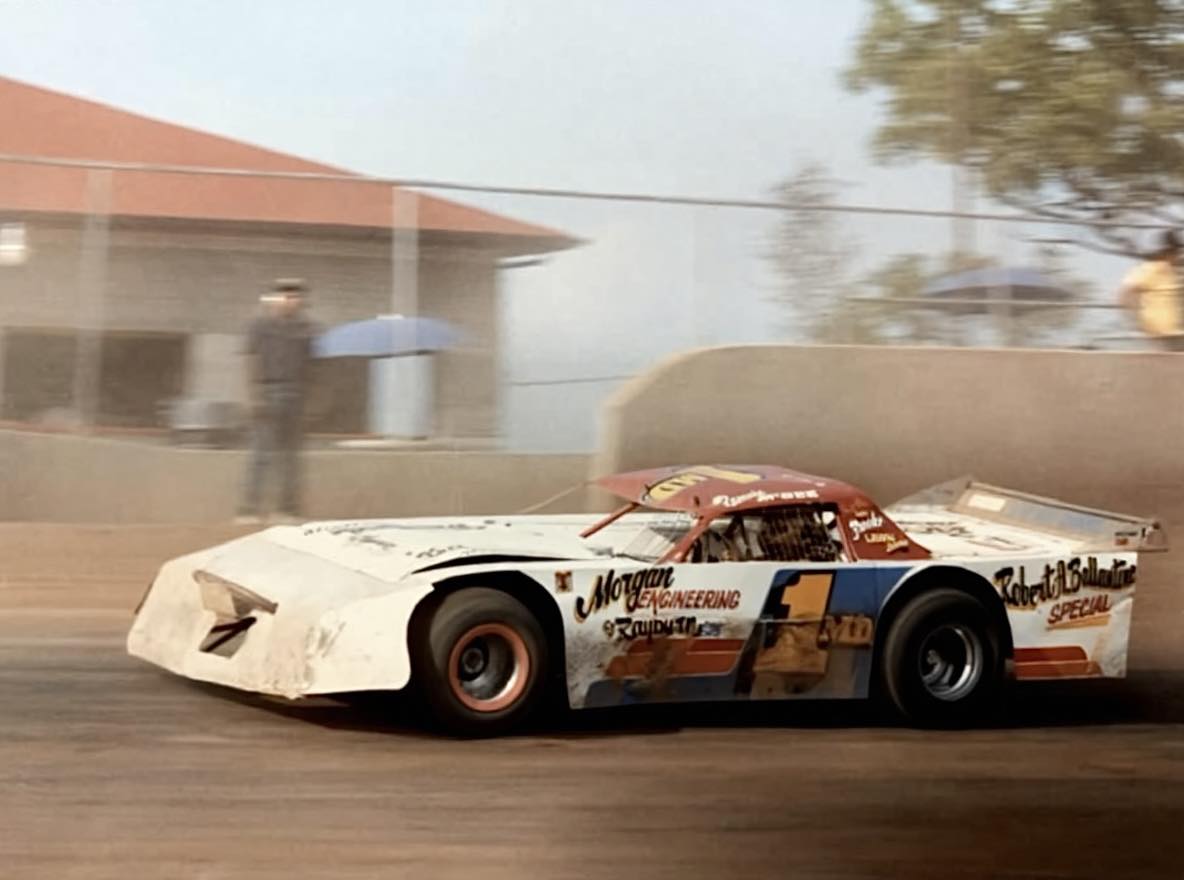 Turn - Ronnie McBee driving the Bobby Ballantine owned Rayburn Chassis ...