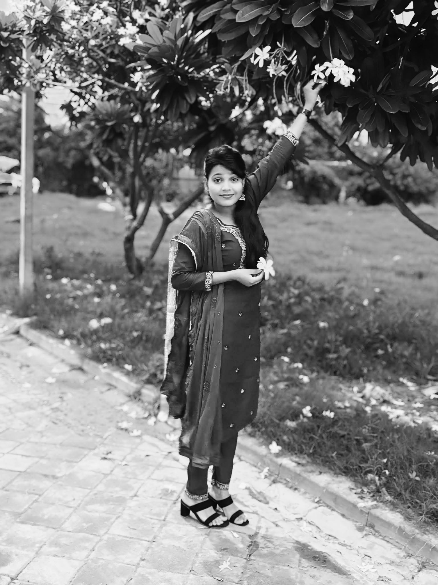 Moni Rajput