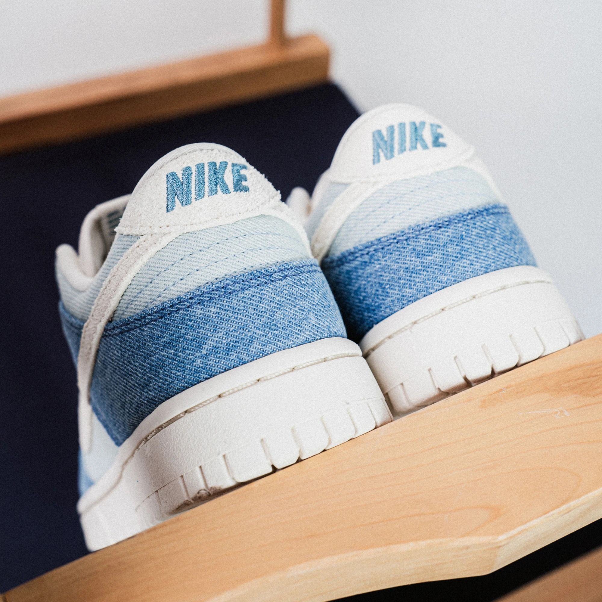 Nike Dunk Low Smokey Blue Denim ?