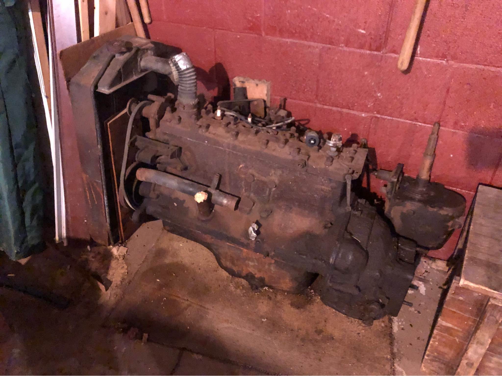 1940-41 Graham Continental engine, 6 cylinder - Car Engines & Engine ...