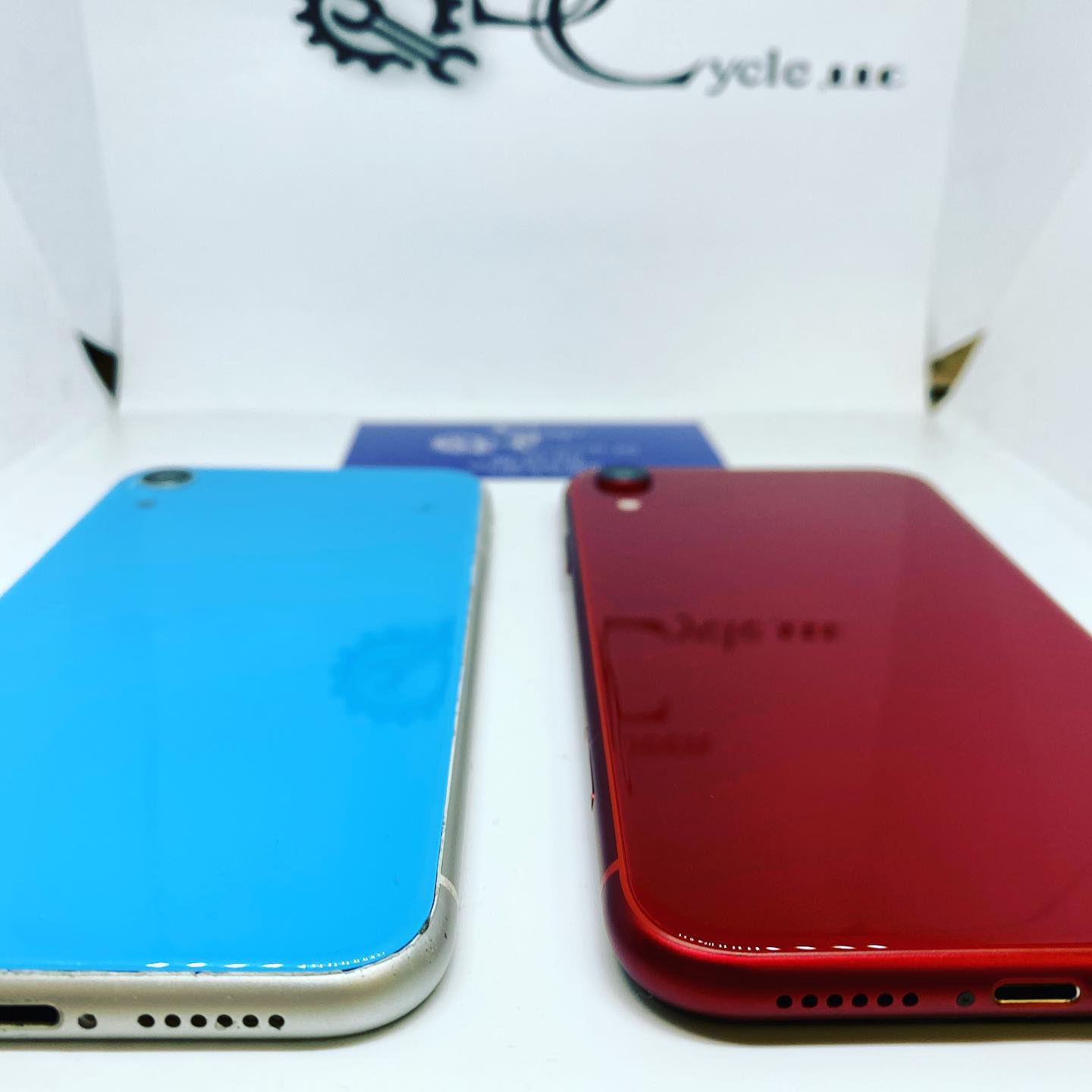 ScreenCycle - A full body color switch completed on an...