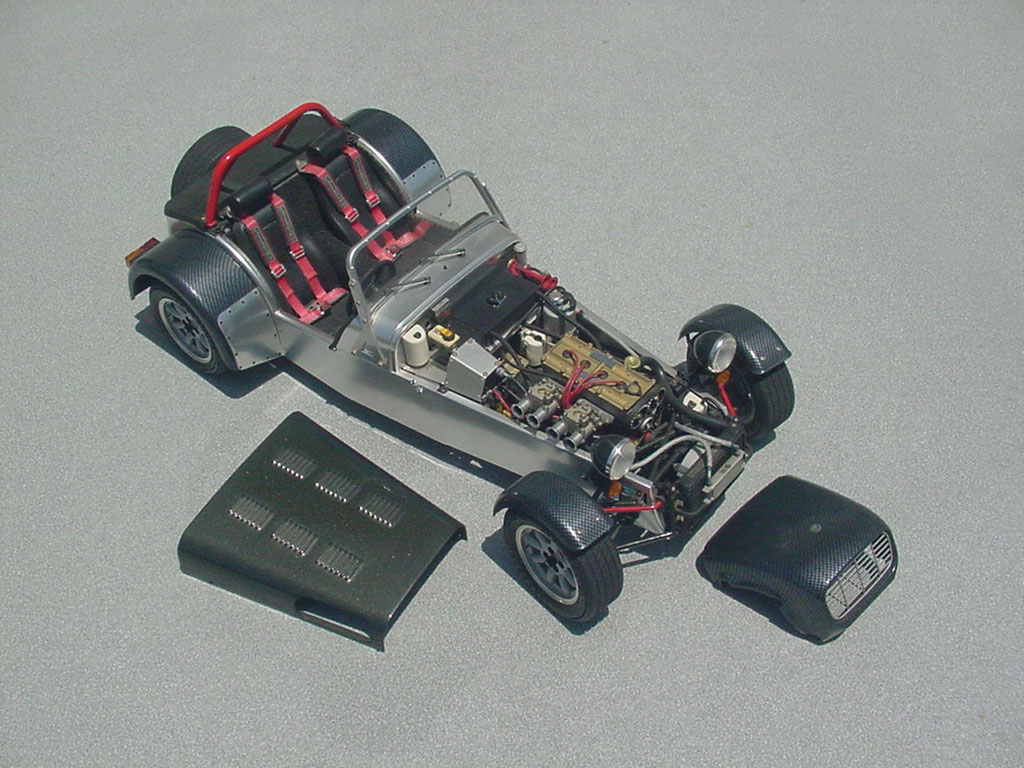 Caterham carbon fiber cycle fender special model