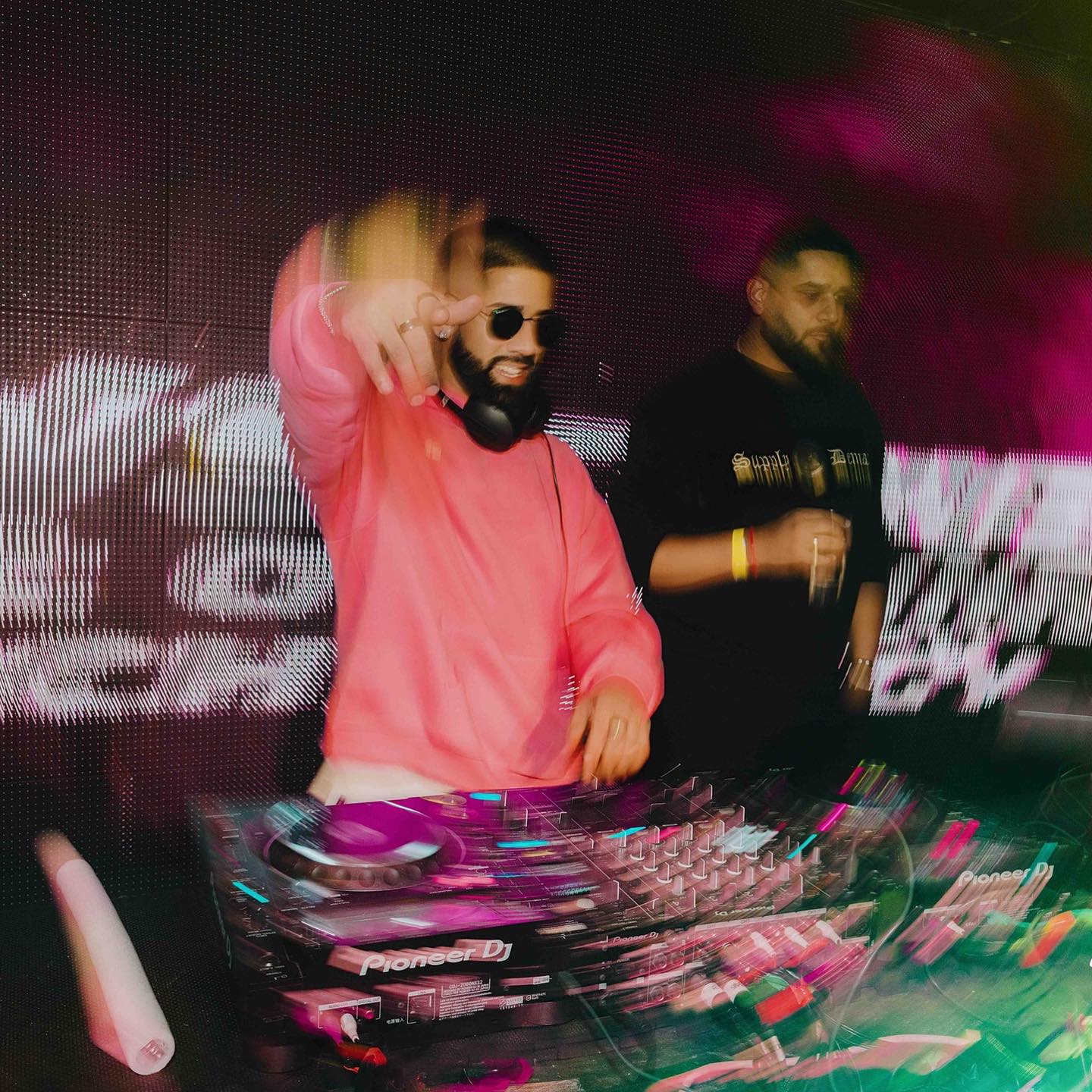 DJ NIK