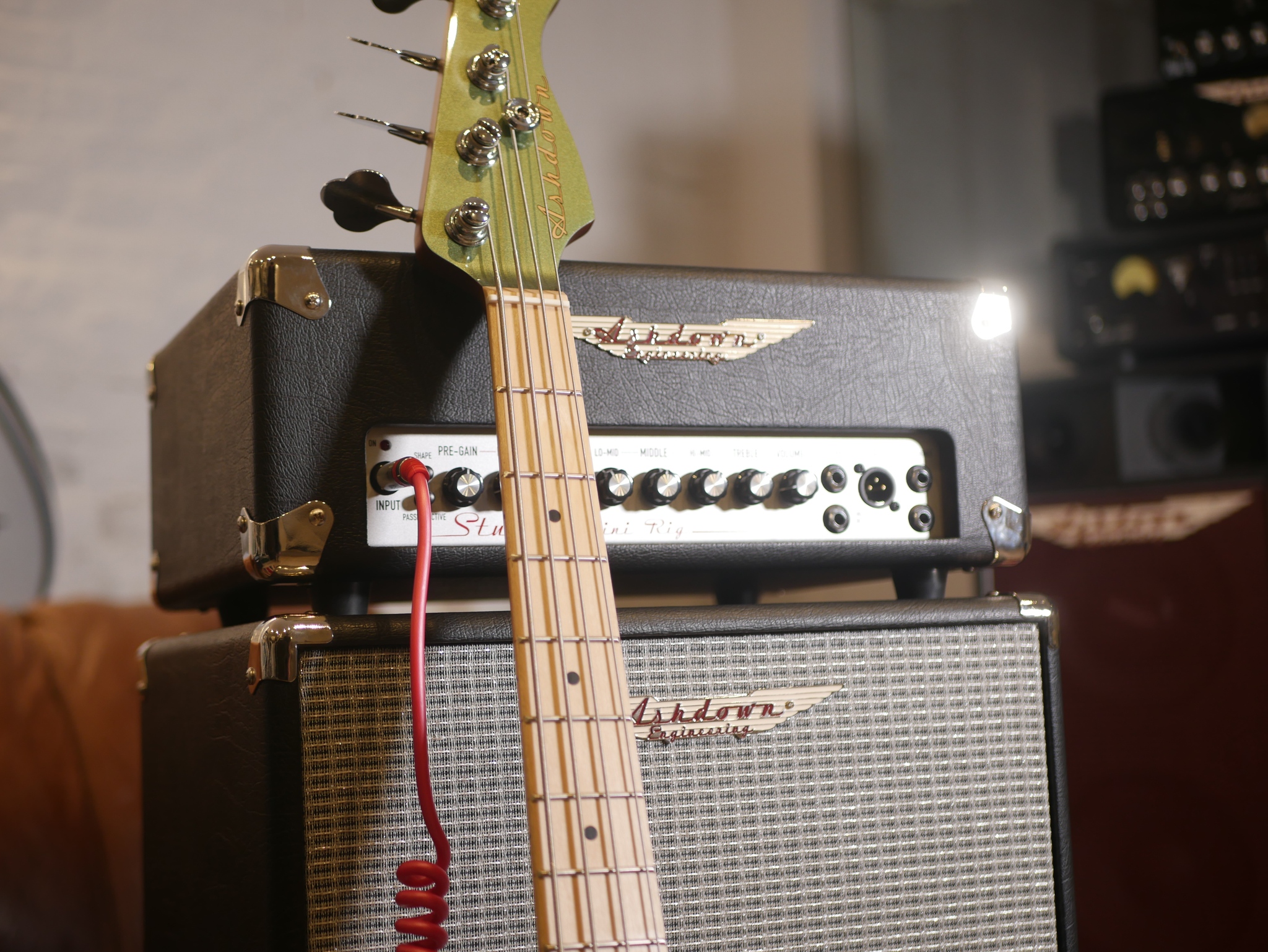 The Ashdown Mini-Rig is a 250w solid state bass head and 2x10