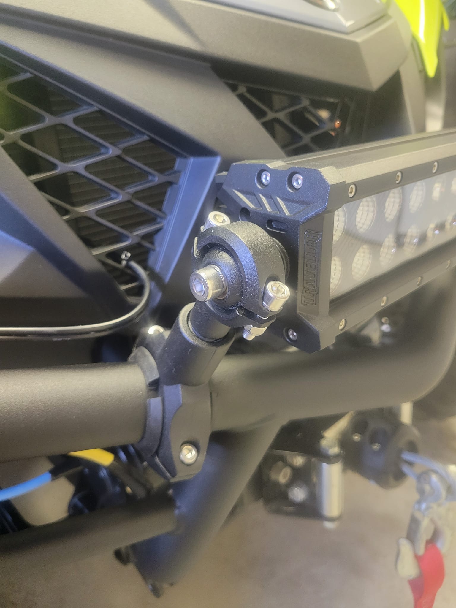 Snapklik.co : DaSen LED Light Bar Work/Cube Light Off Road 1.75 Roll