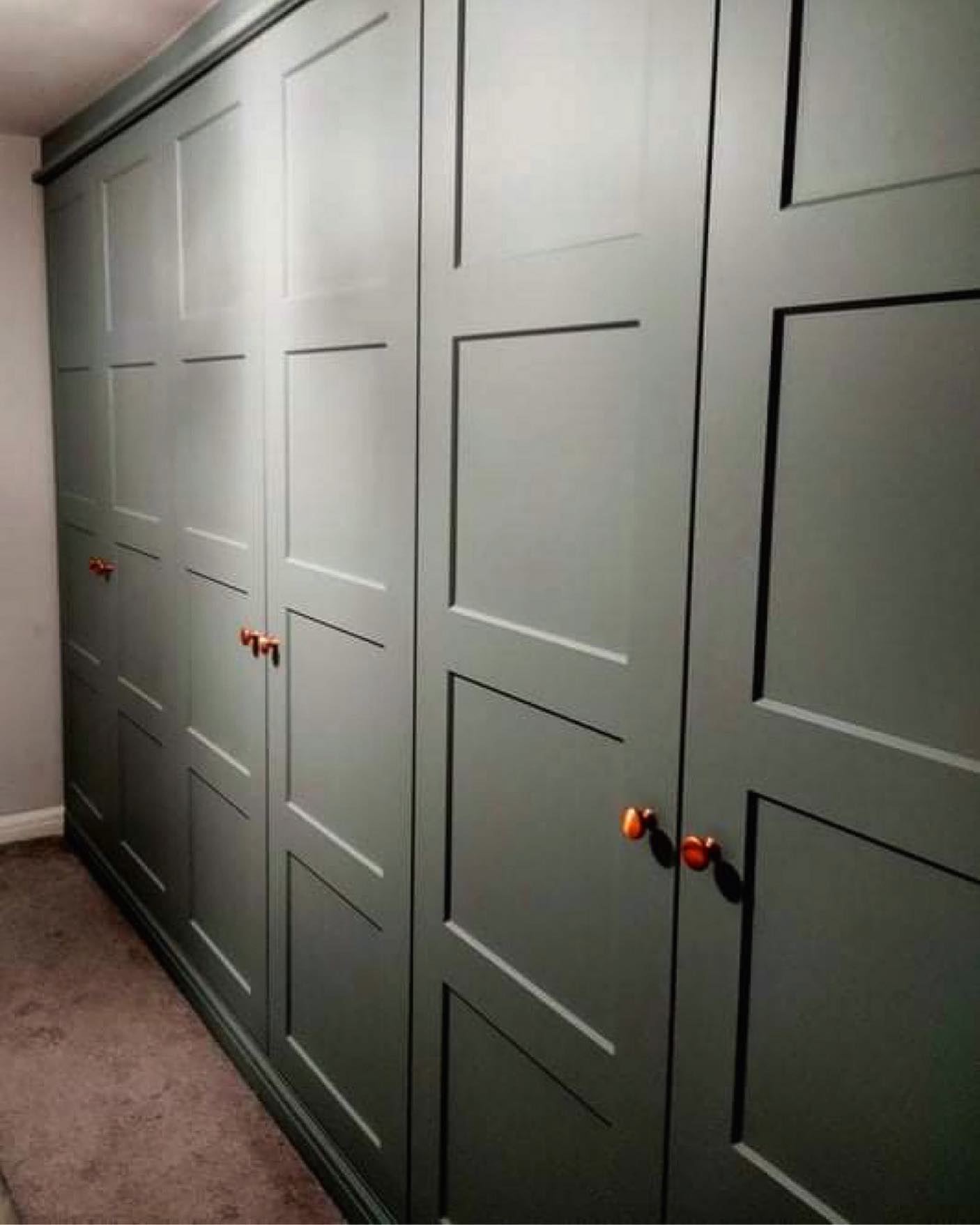 ️Bespoke... - P Walker Fitted Bedrooms Wardrobe Gallery | Facebook