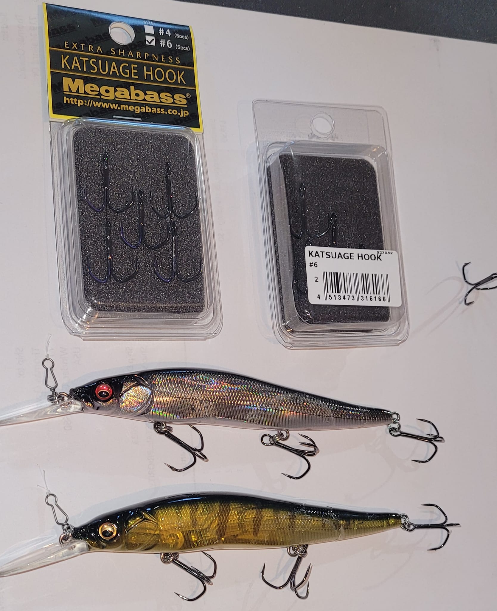 best trout fishing lures jerkbait Livingston Kraken Midnight FIGHT AGAINST HUGE PREY OriGlam 12pcs Suspending Jerkbait Fishing