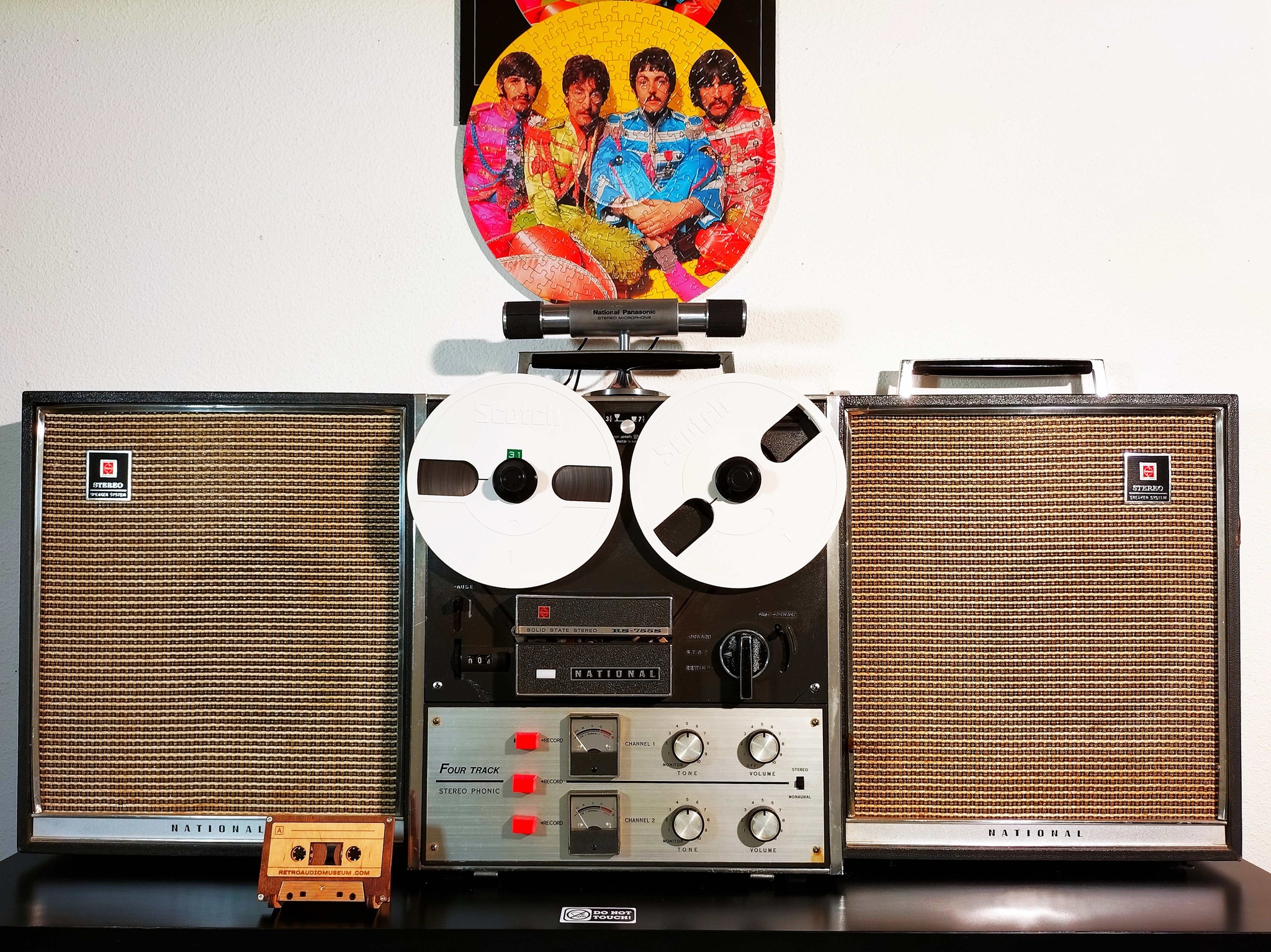 The 1978 National Panasonic RS-4300FDS — famous Japanese 4-Band