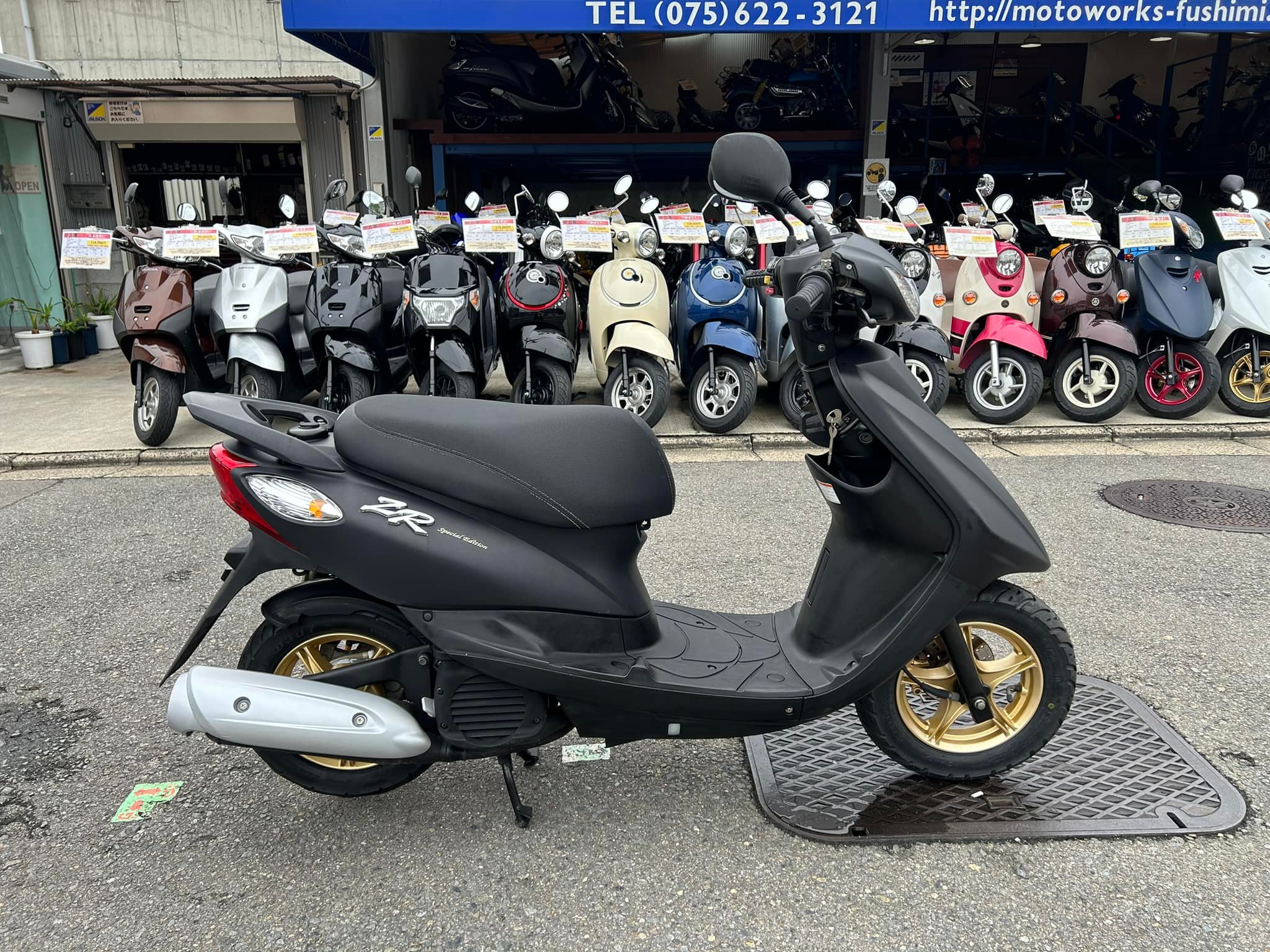 特選中古車情報！ 絶版車シリーズ(^^) ヤマハ JOG ZR マットブラック 