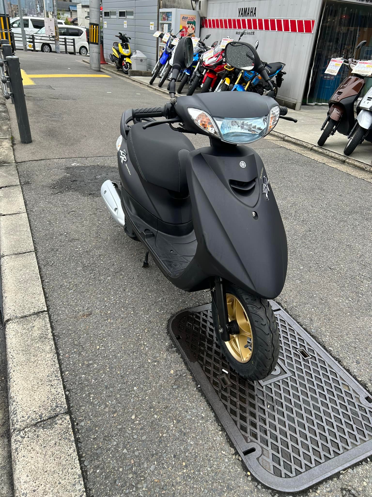 特選中古車情報！ 絶版車シリーズ(^^) ヤマハ JOG ZR マットブラック 