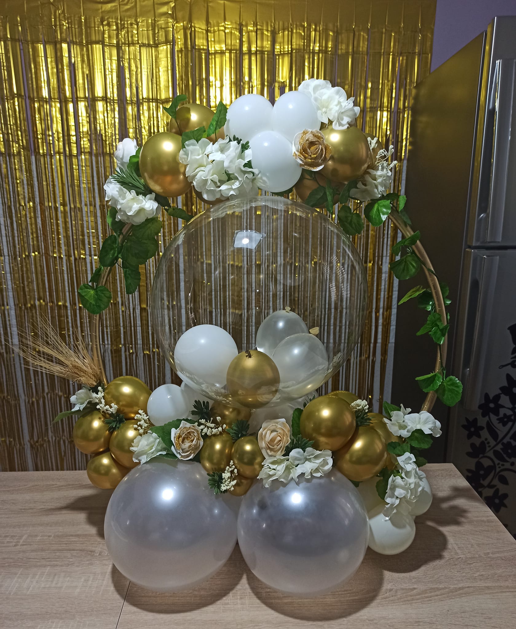 creativity-boom-struttura-palloncini-con-arco-da-tavolo-facebook