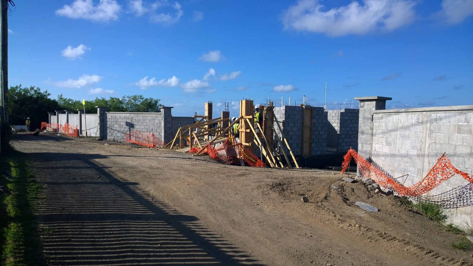 Isla Construction | Saint George's
