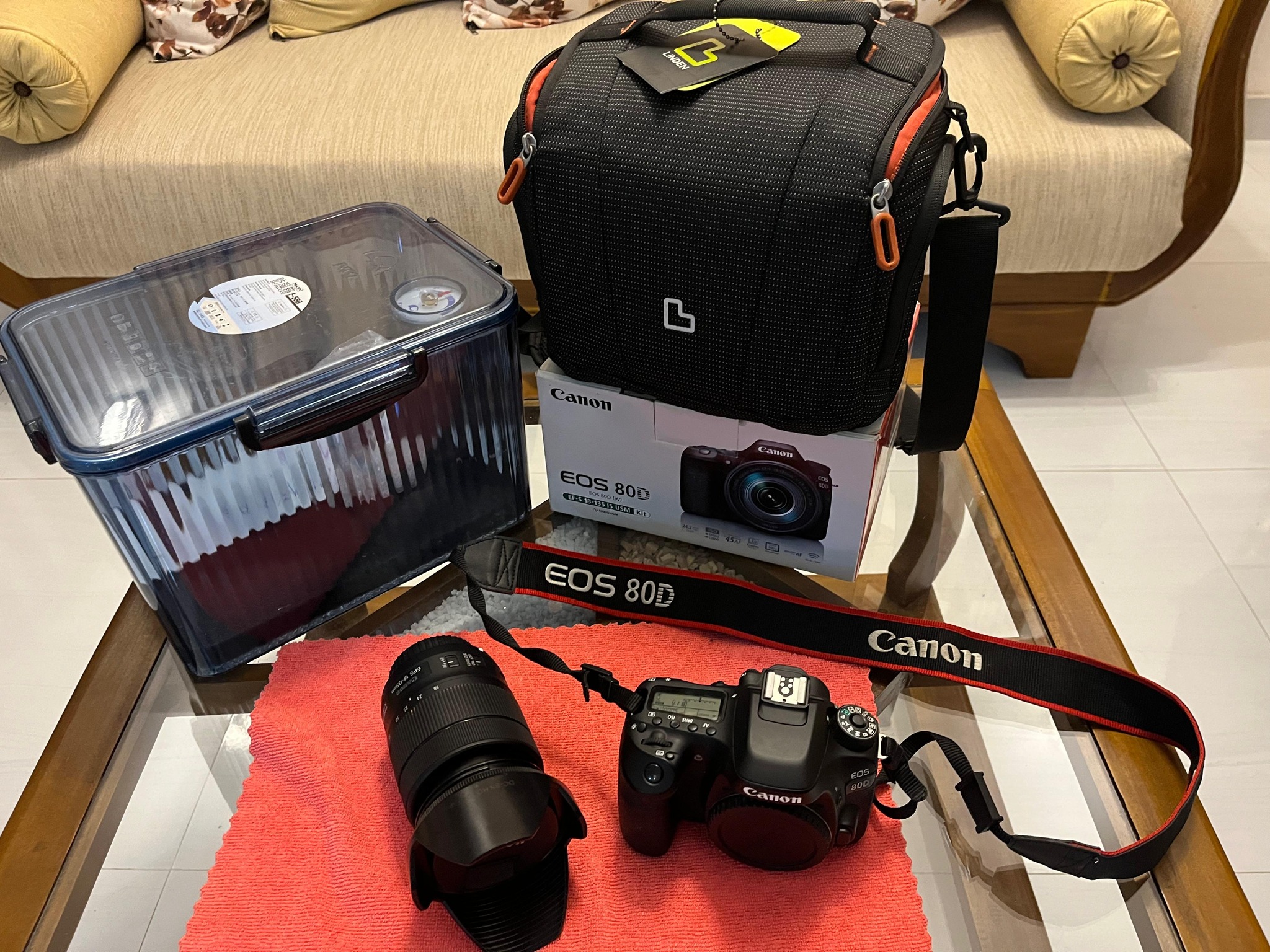 Canon 80D camera with 18-135 nano usm lens for sale