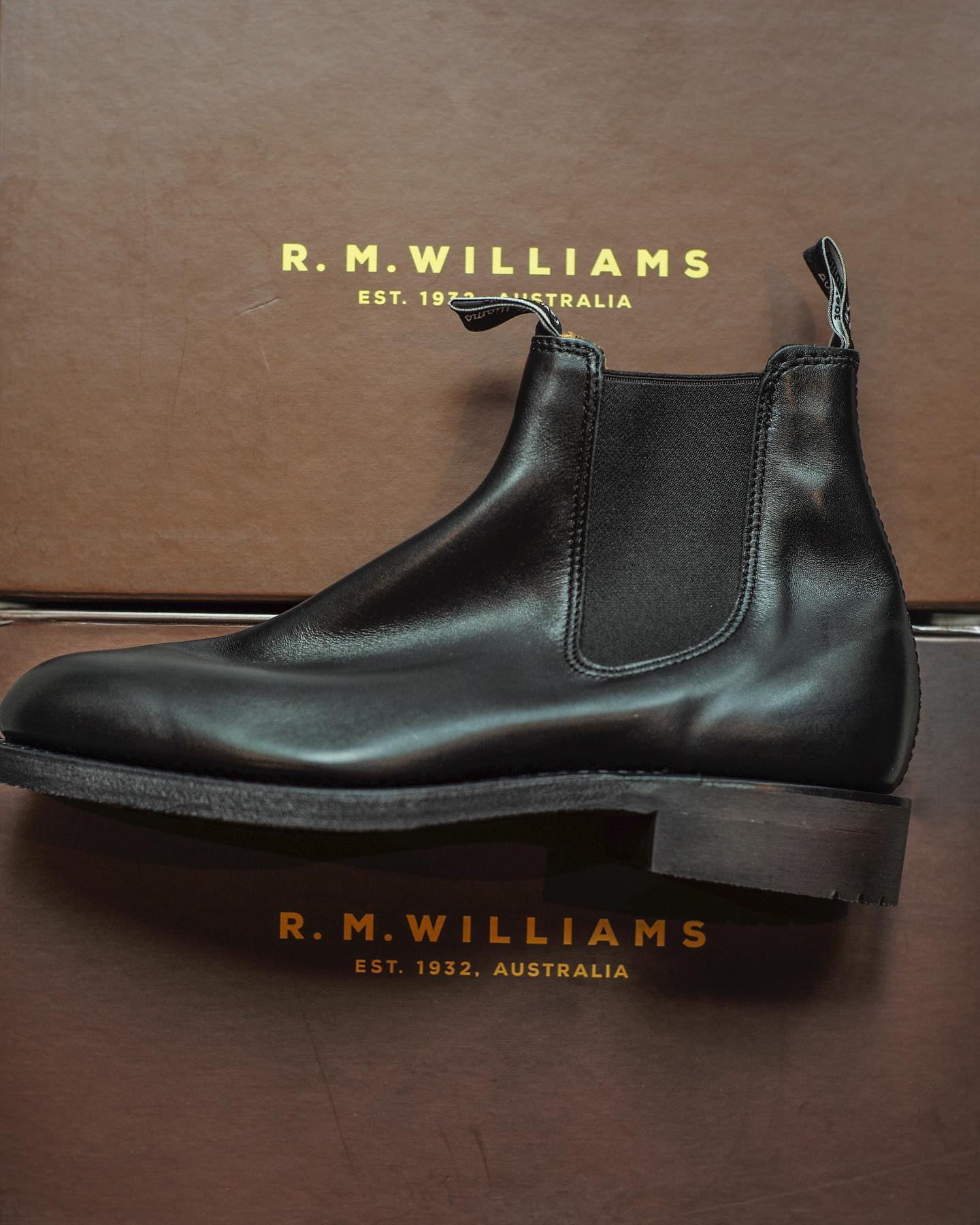 Anatomica sapporo added a new photo —... - Anatomica sapporo