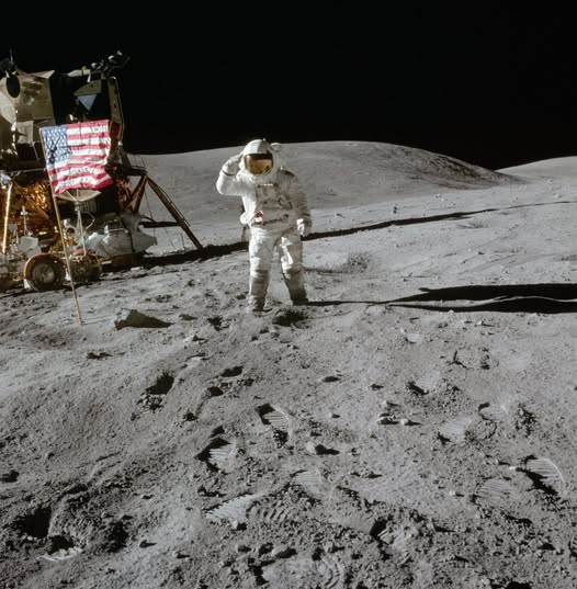 Charlie Duke, youngest moonwalker, turns 90