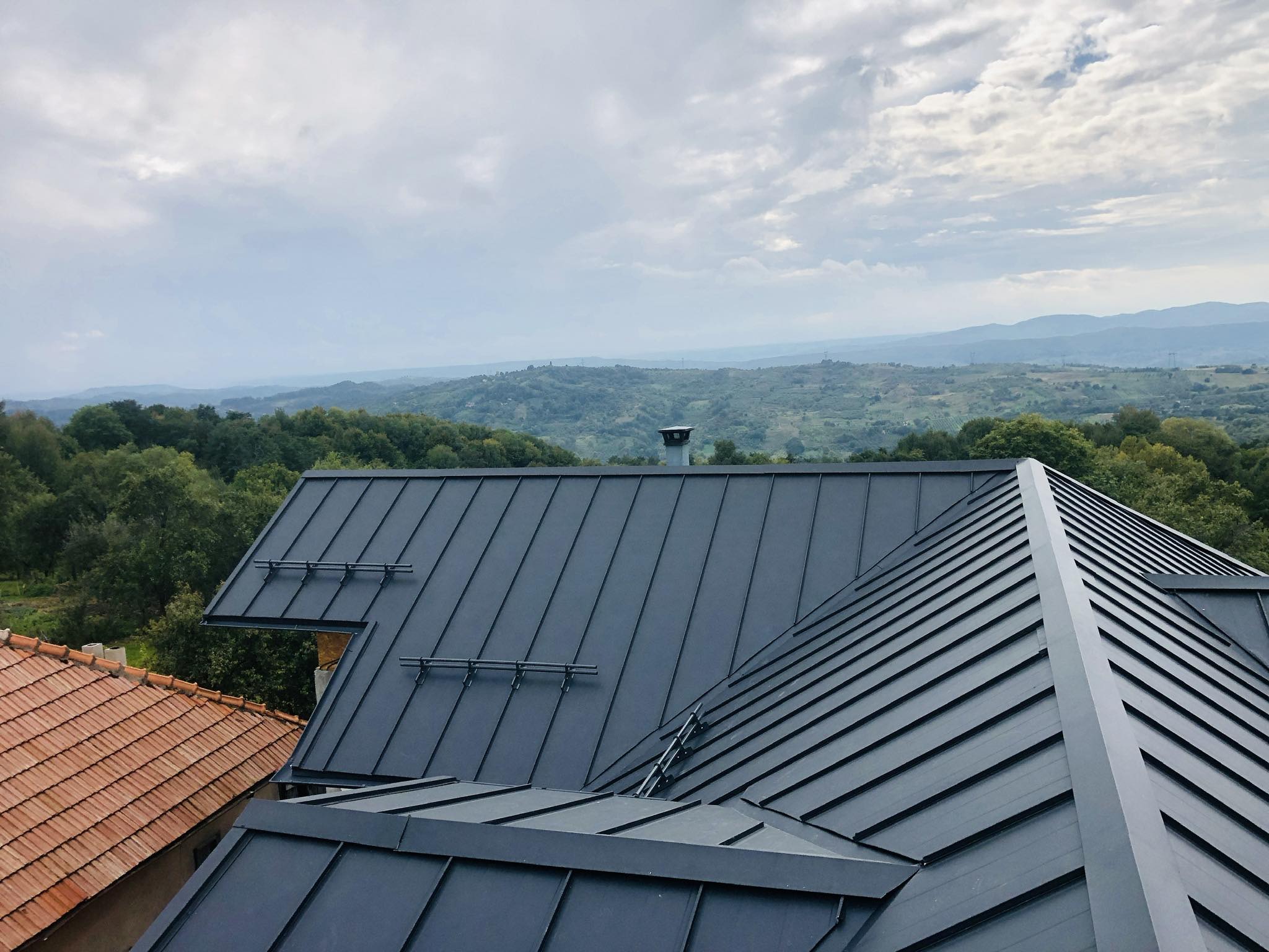 Mast Roof