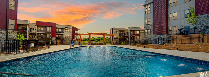 Residences at Echelon | Lees Summit MO