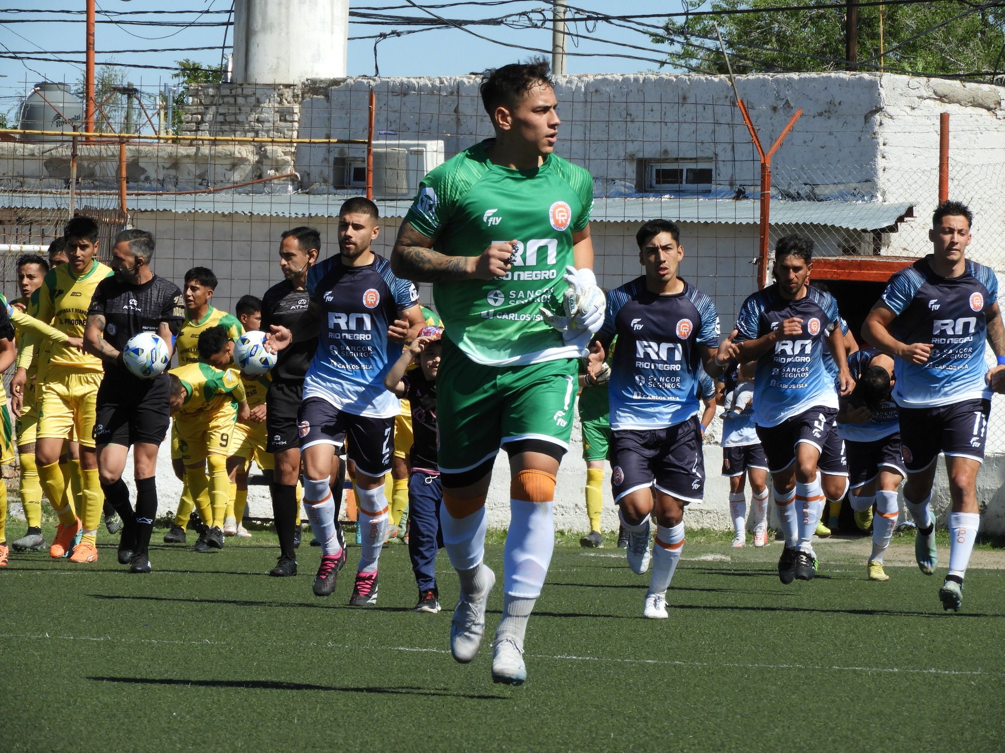 FÚTBOL -TORNEO... - Club Deportivo Roca - General Roca