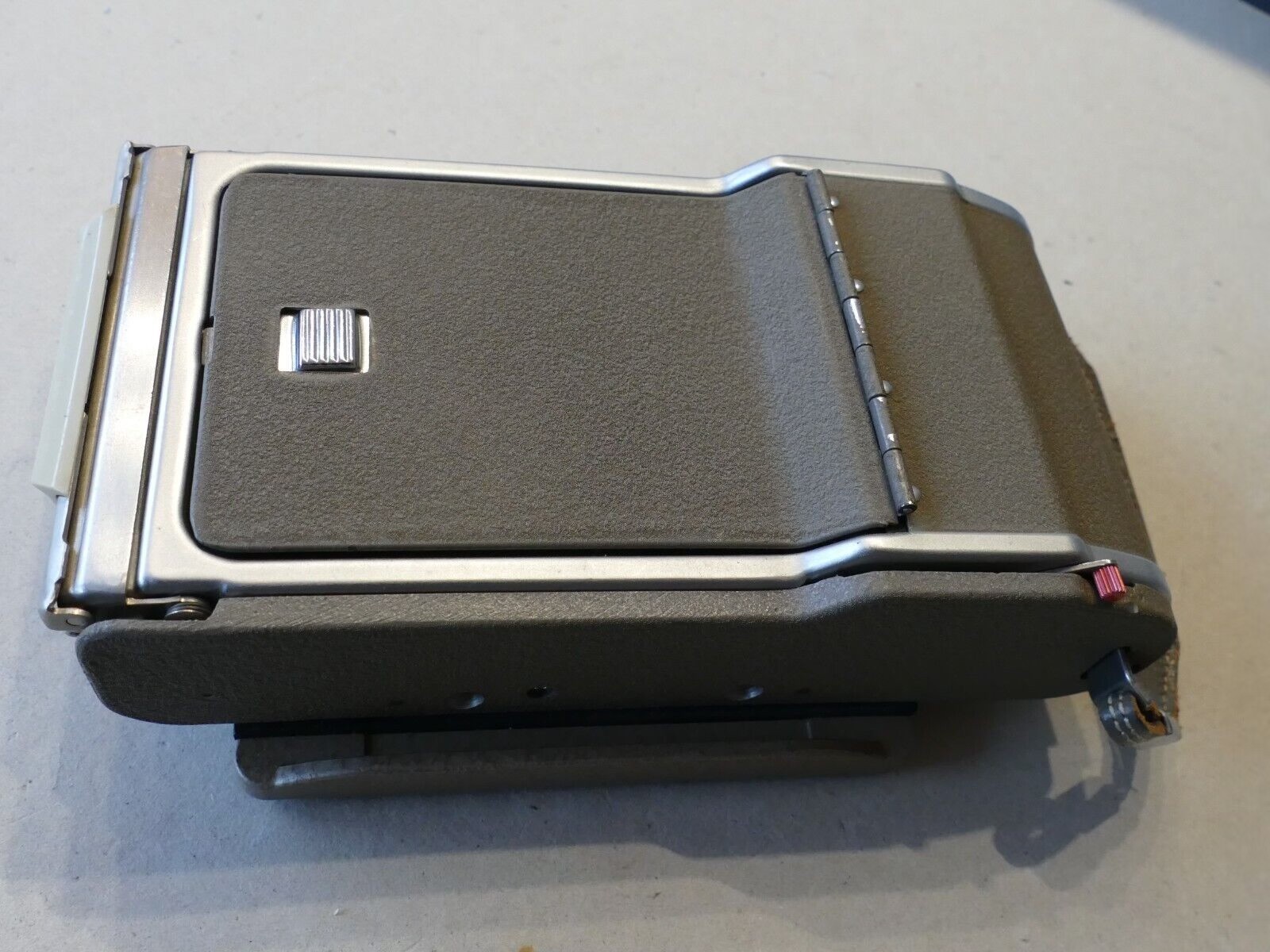 Polaroid back works better than Rolleiback on Linhof