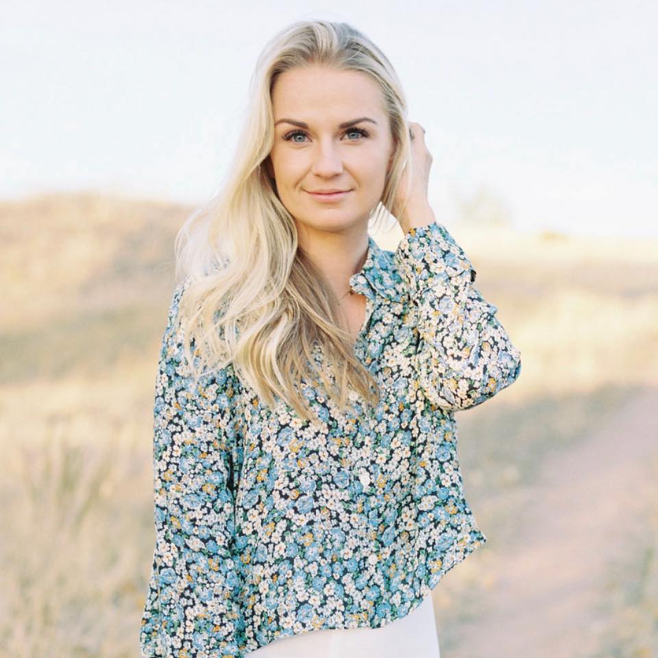 Bloom and Babe - This Madewell top has been all over my... | Facebook