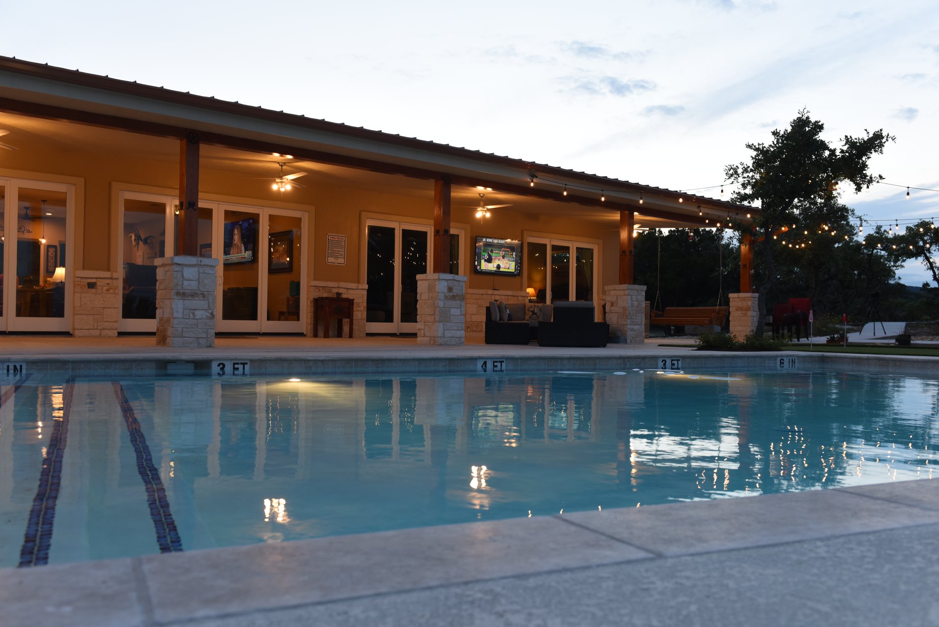 Moondance Ranch Hacendia | Utopia TX