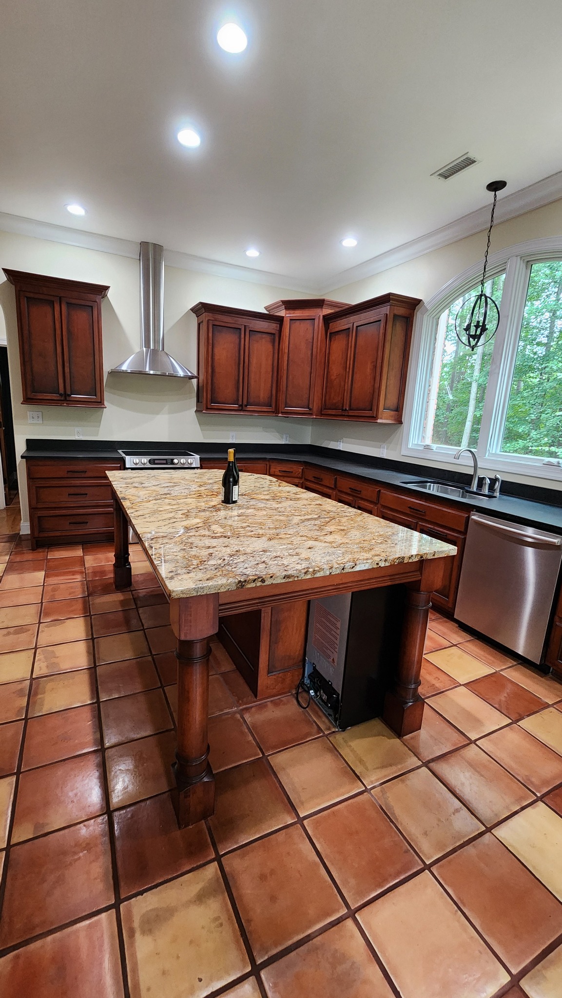 SCRUB &... - SCRUB & STAGE LLC - Cleaning & Staging Houses