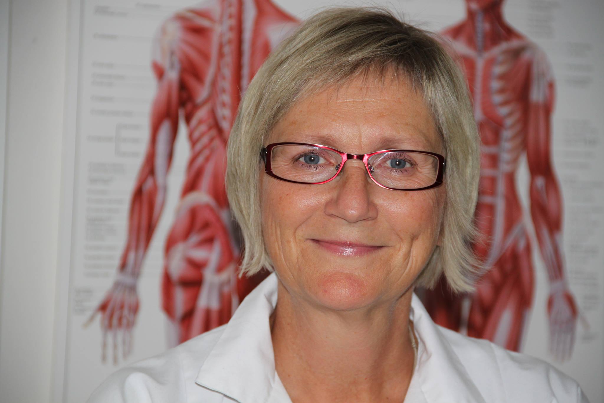 Klinik Seneka... - Klinik Seneka - Din Sportsmassør