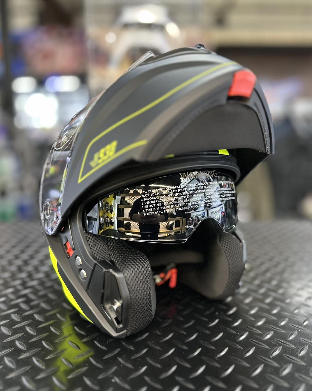duchinni d311 dual adventure motorcycle helmet Helmet, Matt Black, Size Large: Buy Online at Best Price in UAE Sedici Duale Helmet The Duale Helmet features a multi Compare offers for Adventure Motorcycles,