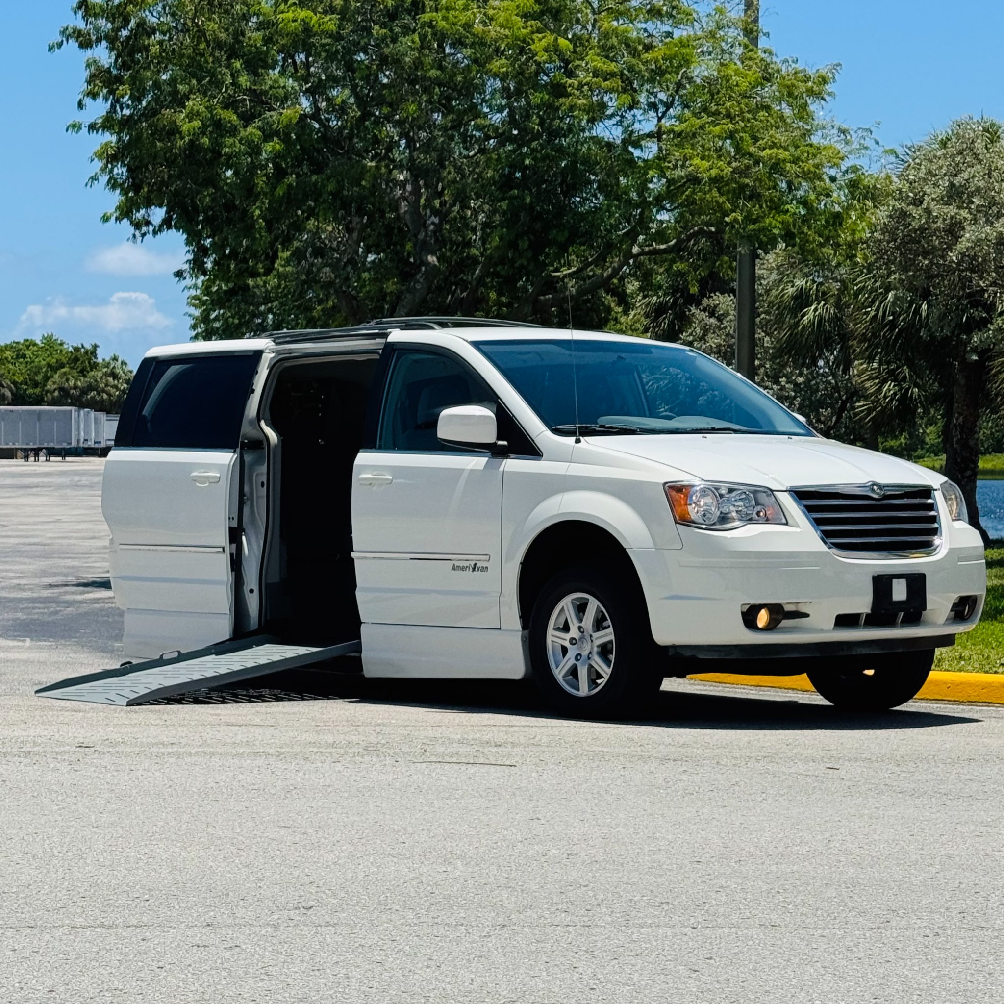 Affordable Wheelchair Vans for Sale. Handicap Accessible Mobility Vans ...