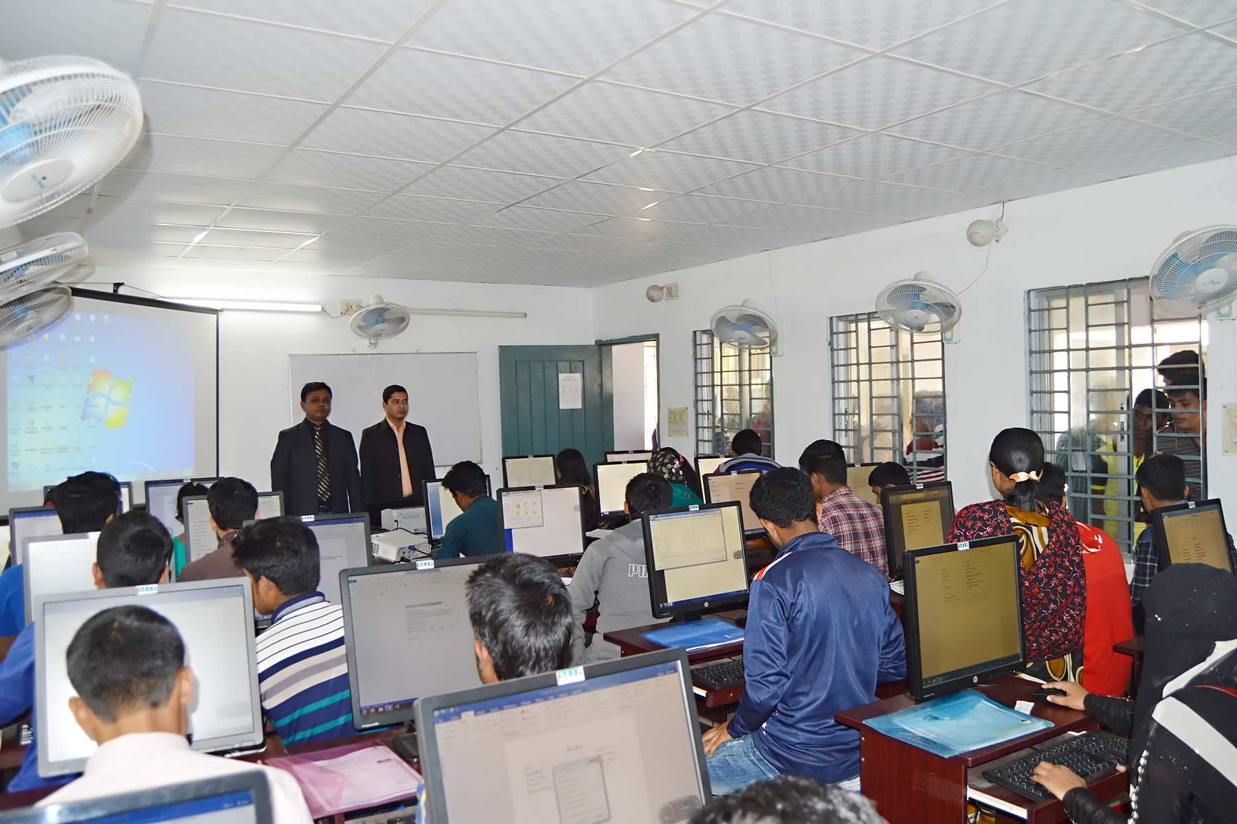 ELITE Computer Center