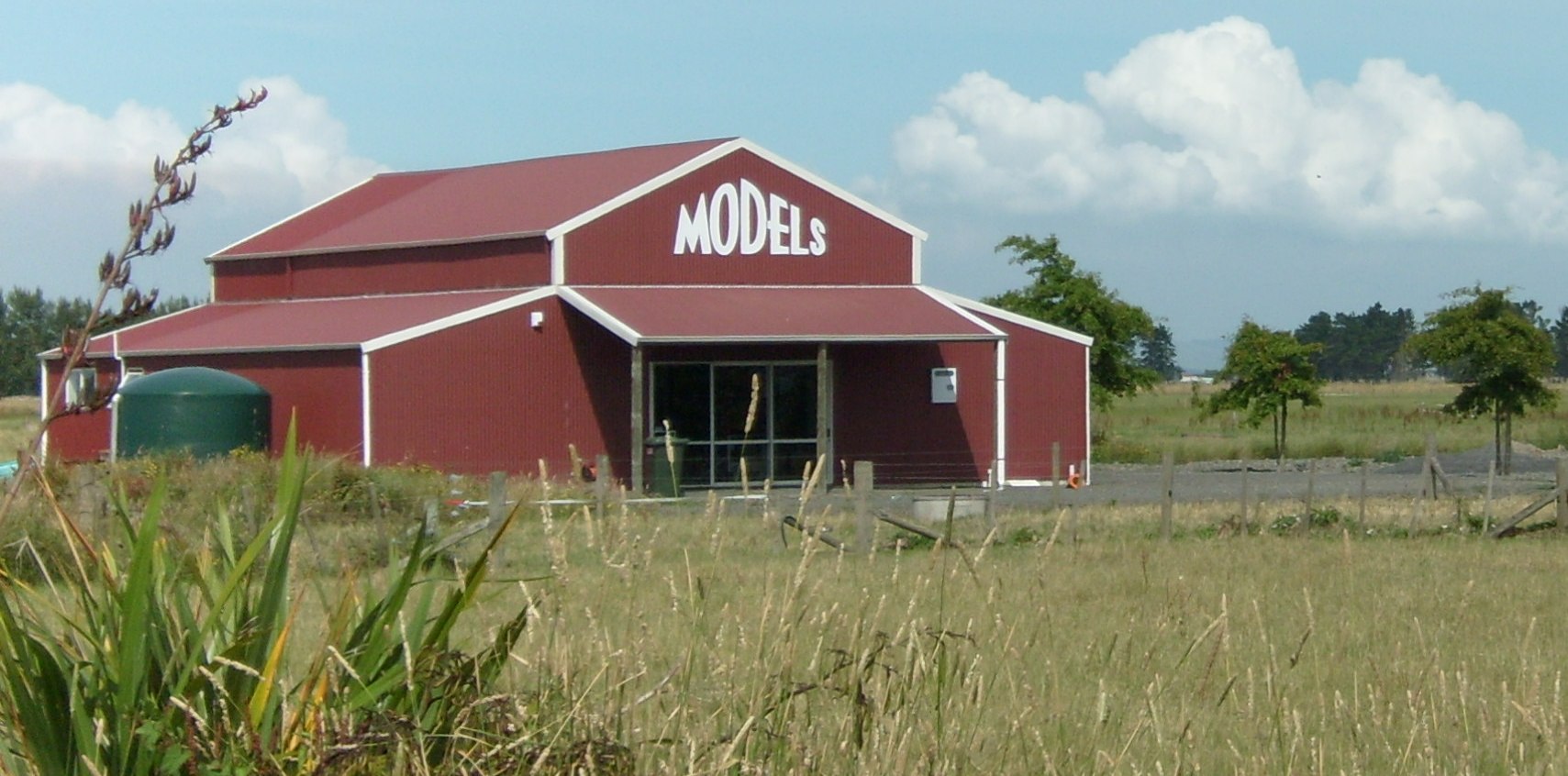 Model Barn | Thames