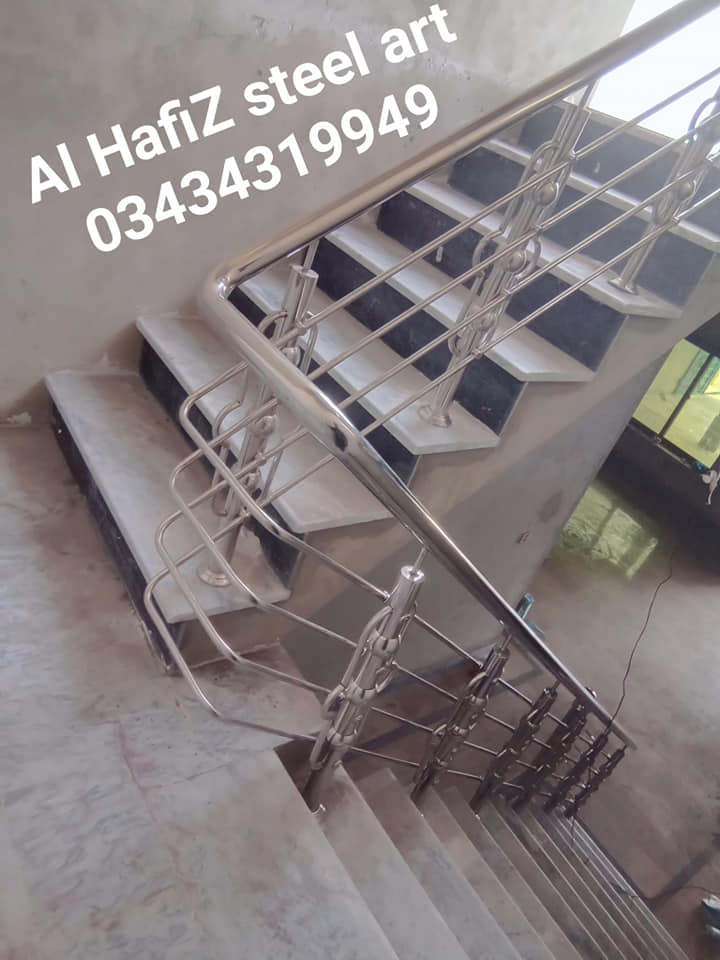 Hafiz and steel workers