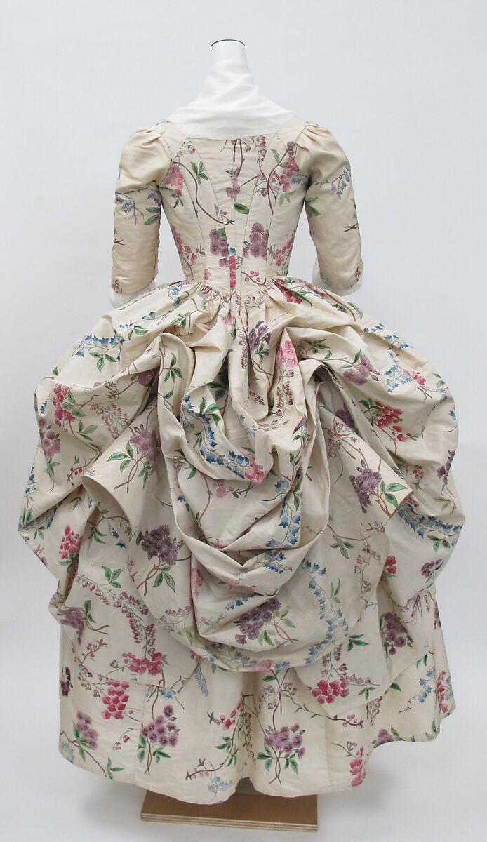 Polonaise gown fashion in 18th century France