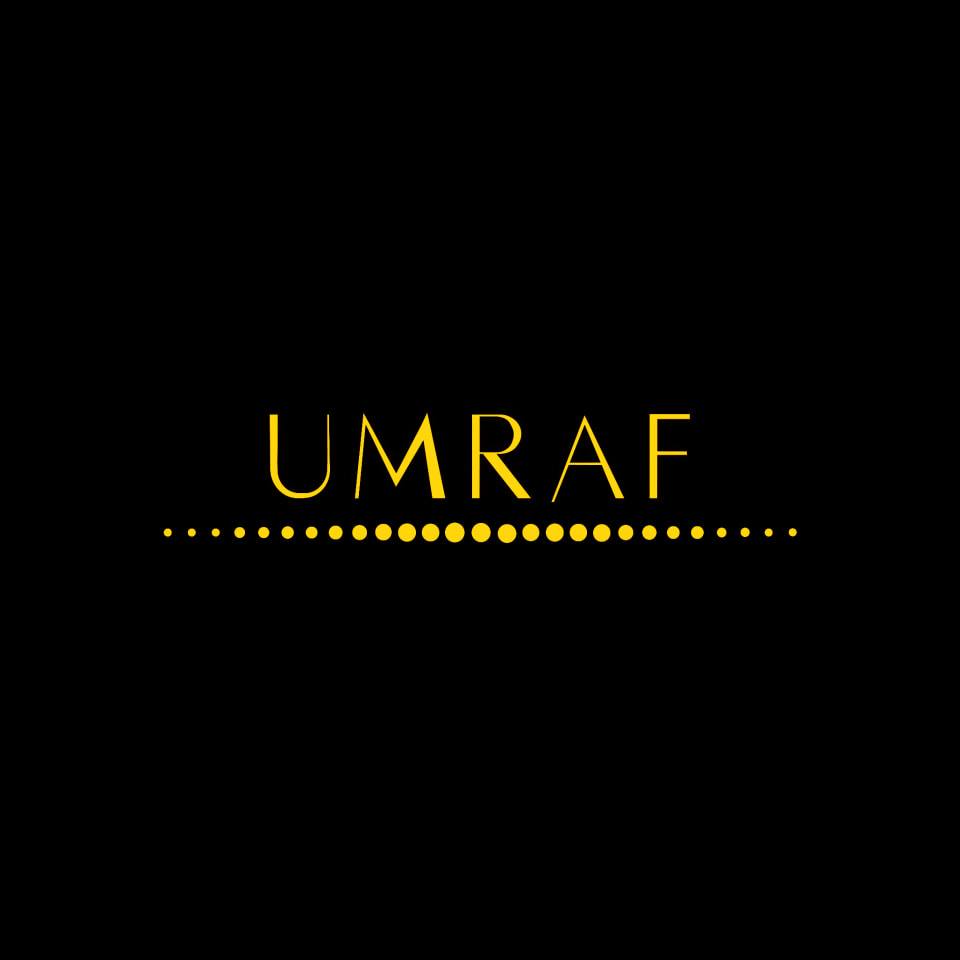 Beautiful colour and gracefully crafted design. Celebrate the season in ...