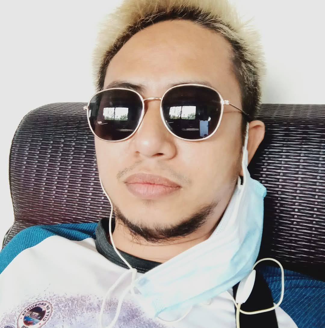 Ang Hindi magmahal sa Sariling wika ay higit pa sa hayop at malansing ...