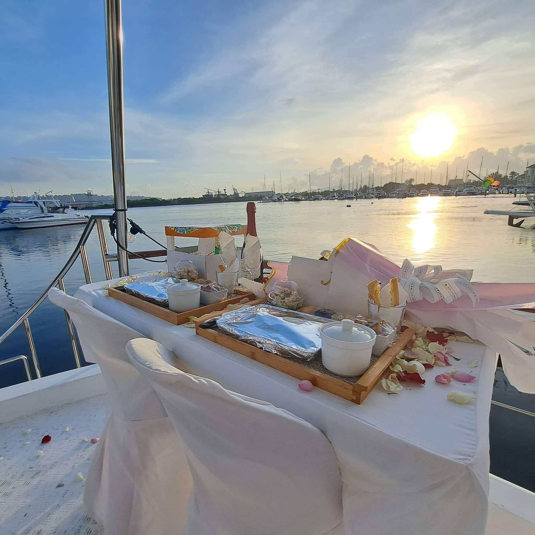 Yacht Cruise... - Yacht Cruise Subic Bay 