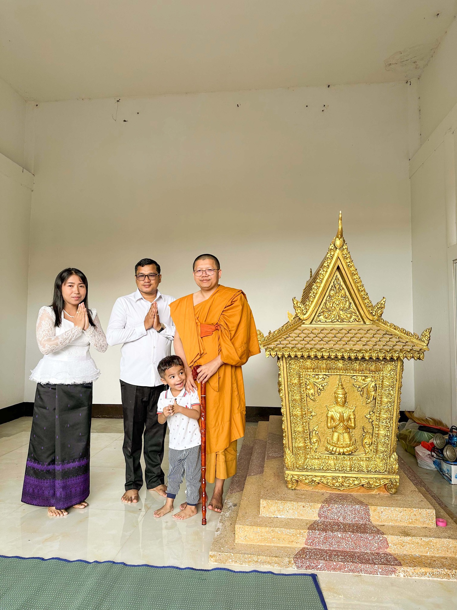 តេ វិចិត្រ TeVicheth