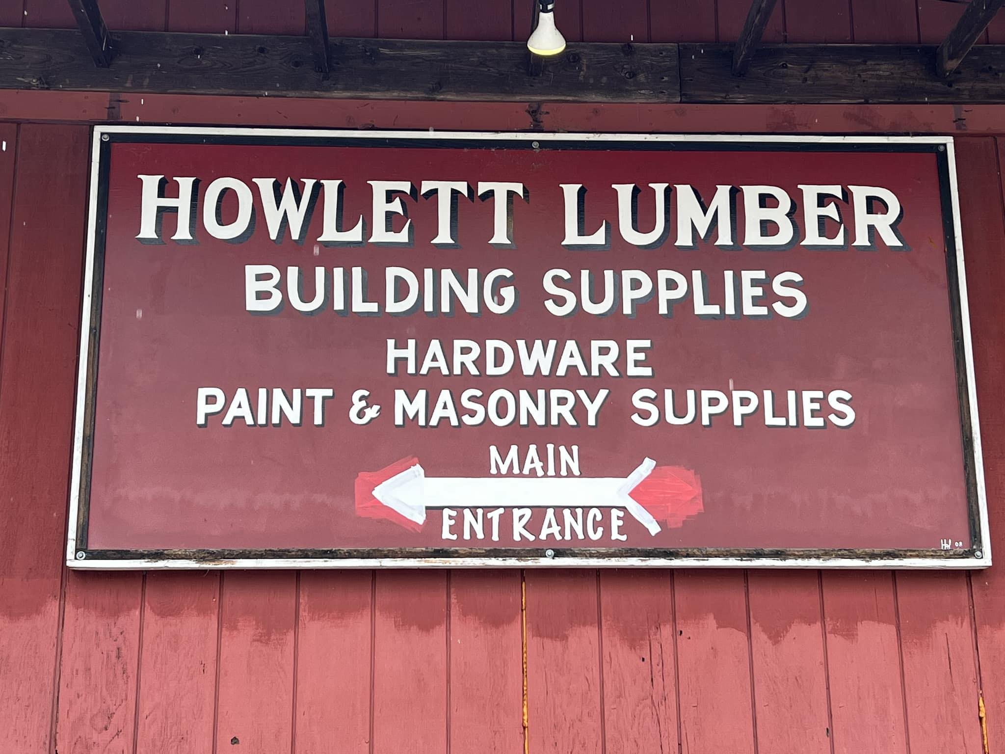 Howlett Lumber | Holland MA