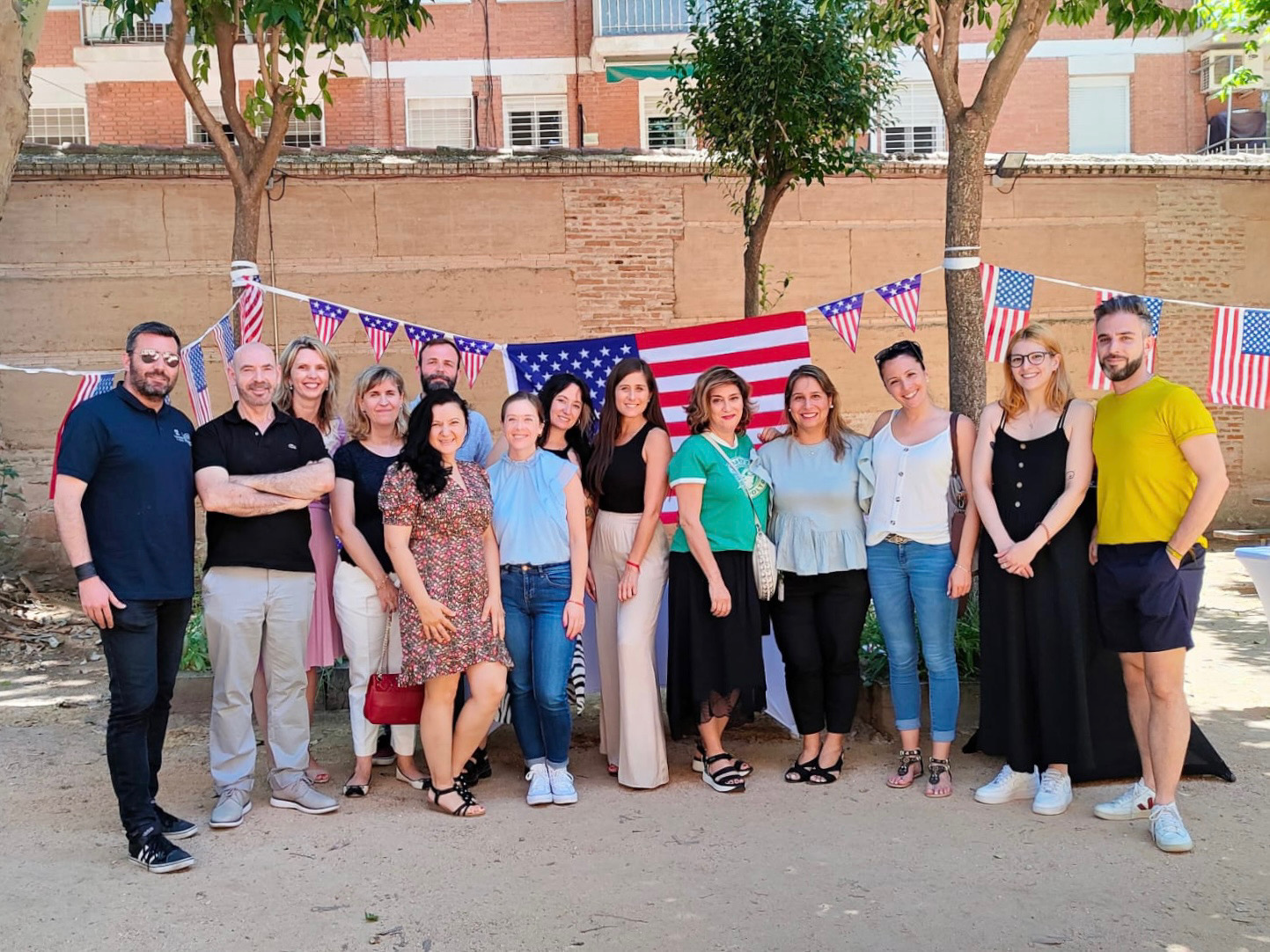🎆 Happy 4th of July! 🇺🇸 On this... - Study in Spain - SiS | Facebook