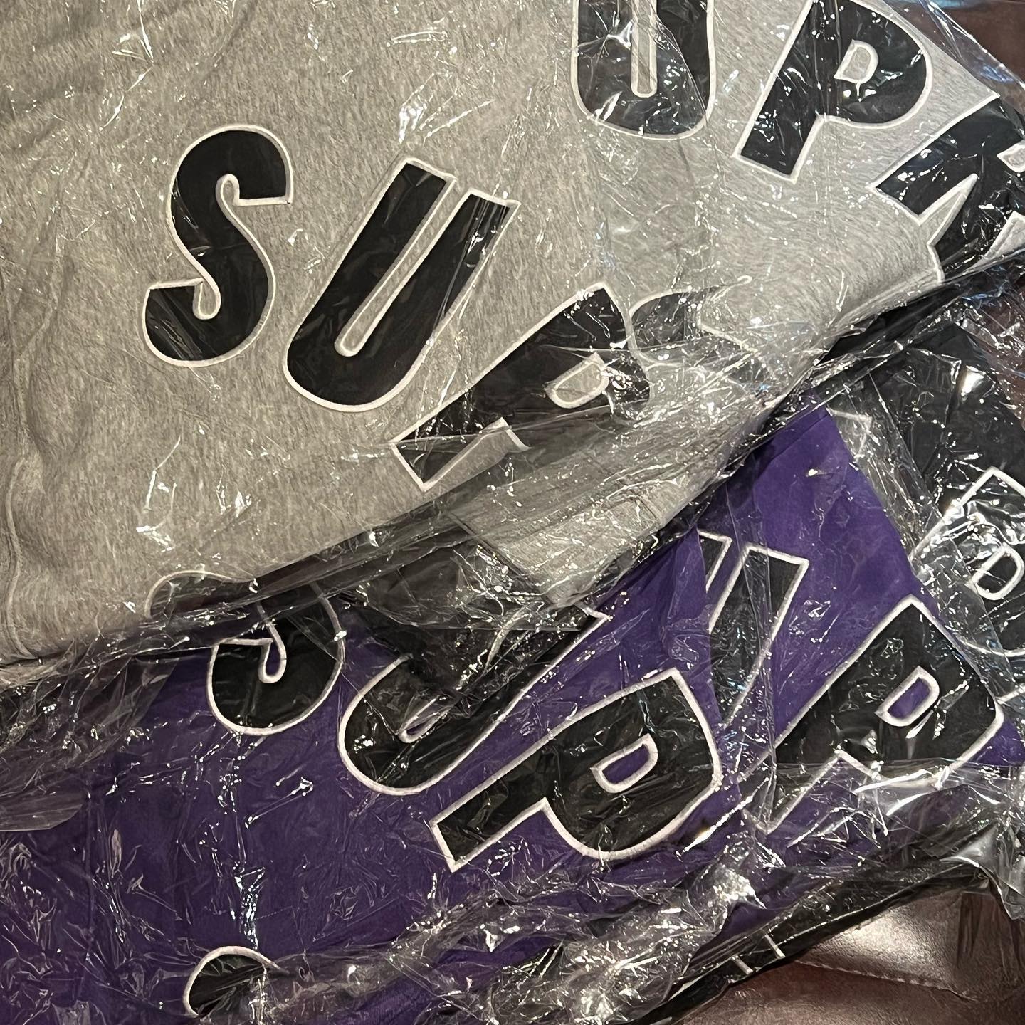 ✳ supreme NIKE arc crewneck サイズ、カラー数点入荷です ✳︎ 本日 
