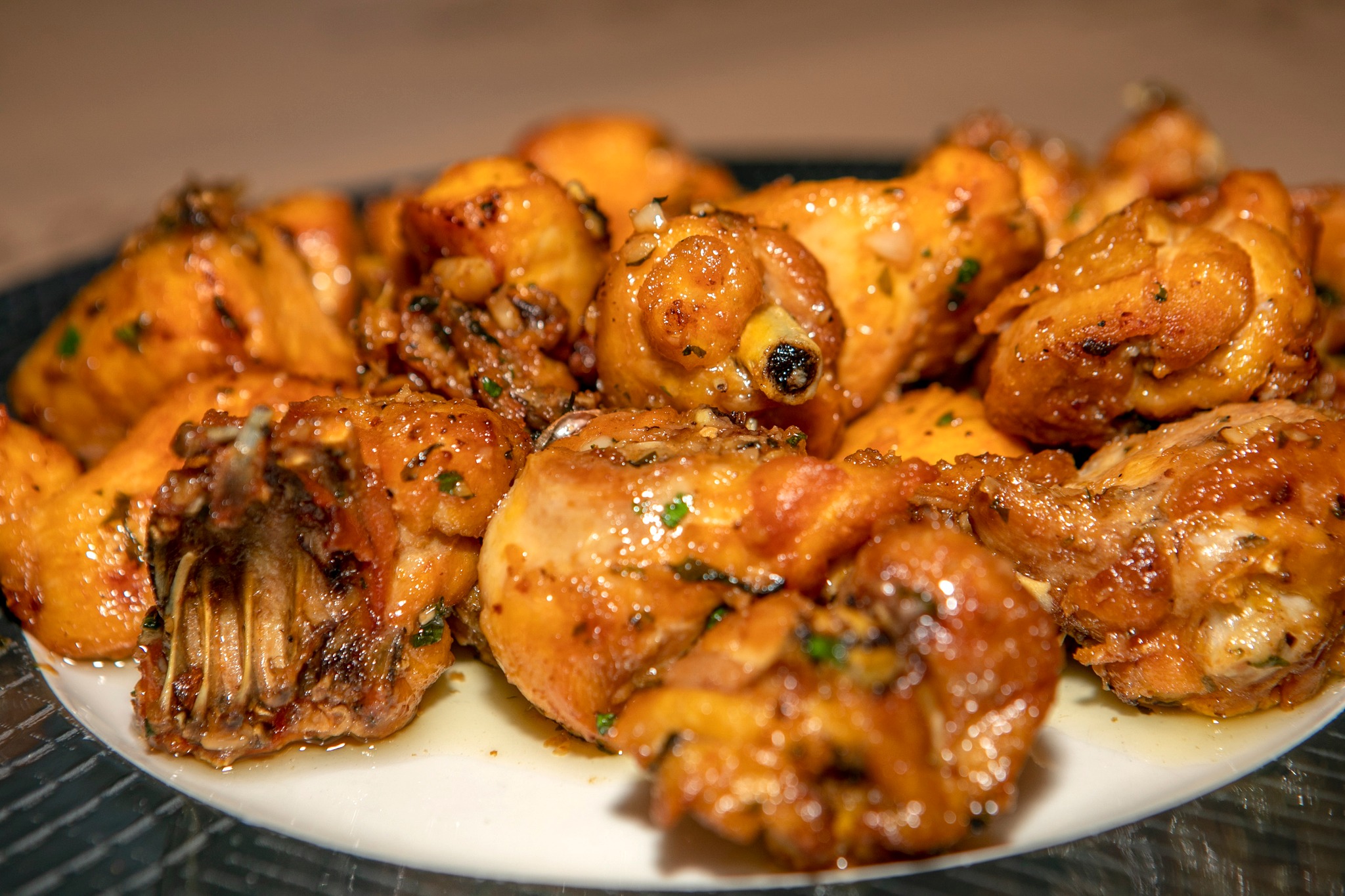 🐔 Nuestro pollo al ajillo es un... - Restaurante La Roca