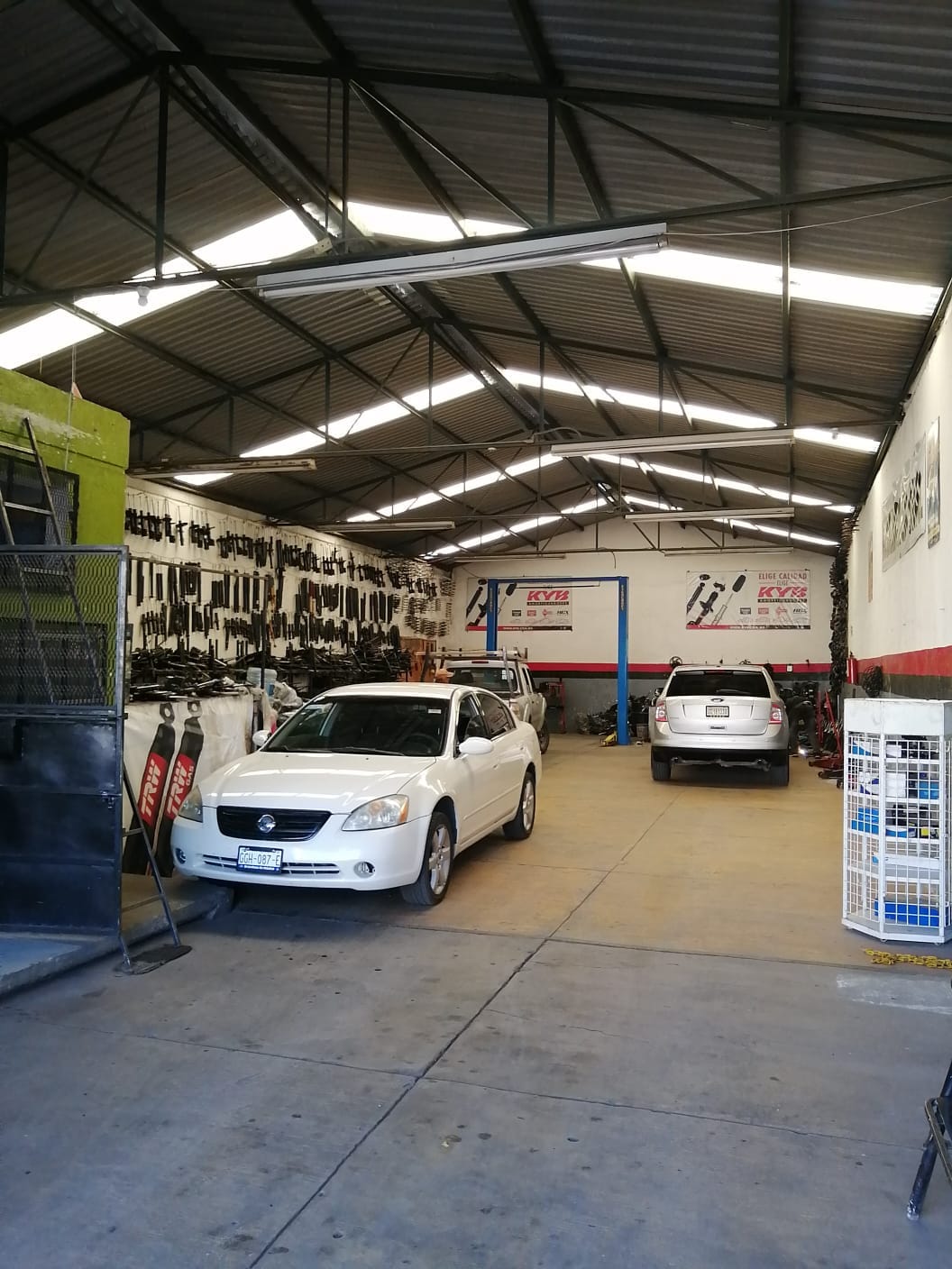 Suspensiones... - Suspensiones Automotrices Trini